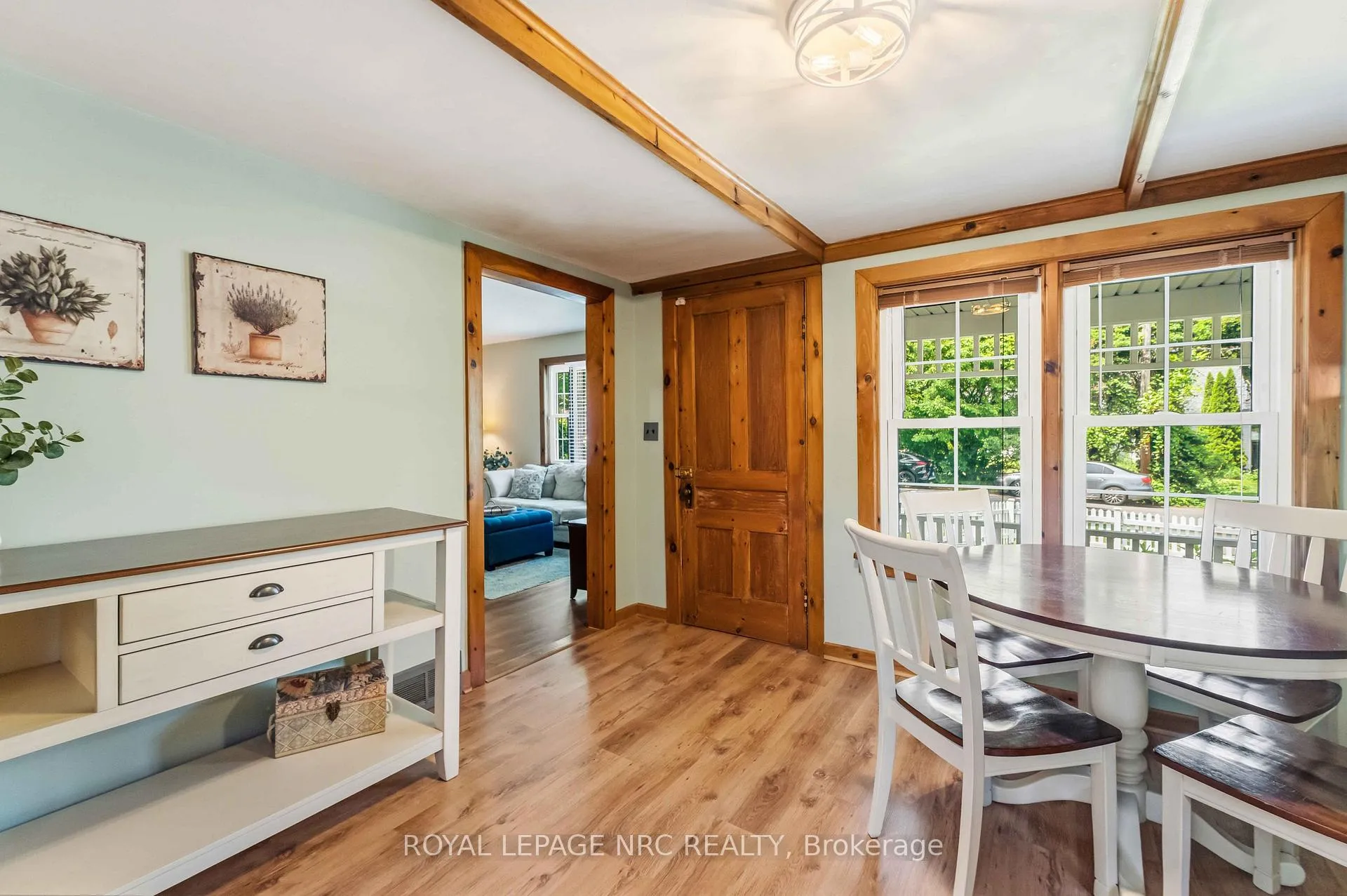 Photo 8 of 18 College Street, Pelham, Fonthill — HOMEH
