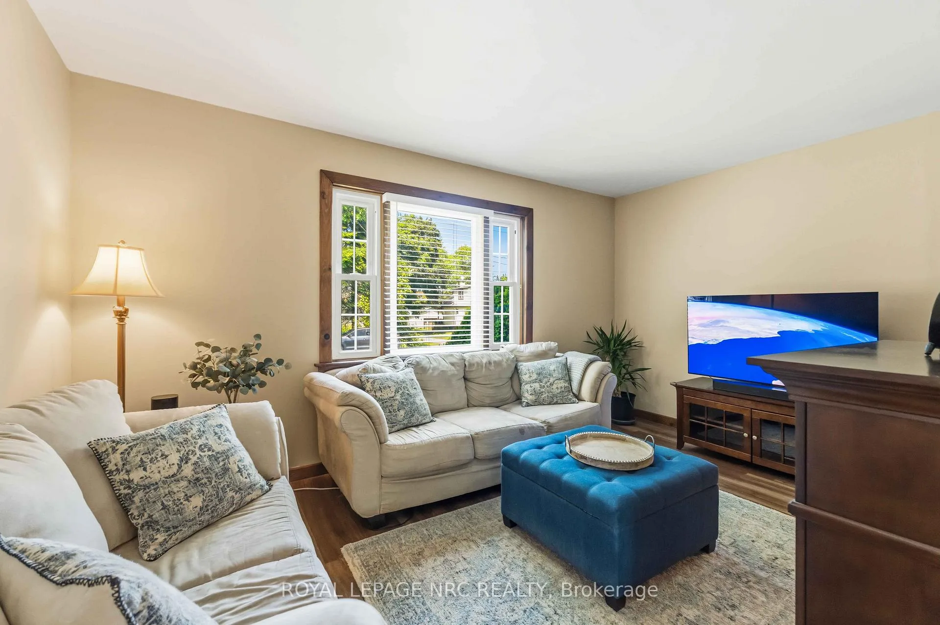 Photo 18 of 18 College Street, Pelham, Fonthill — HOMEH