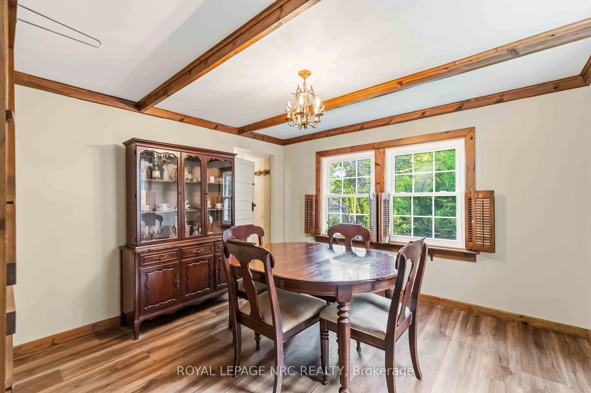 Photo 20 of 18 College Street, Pelham, Fonthill — HOMEH