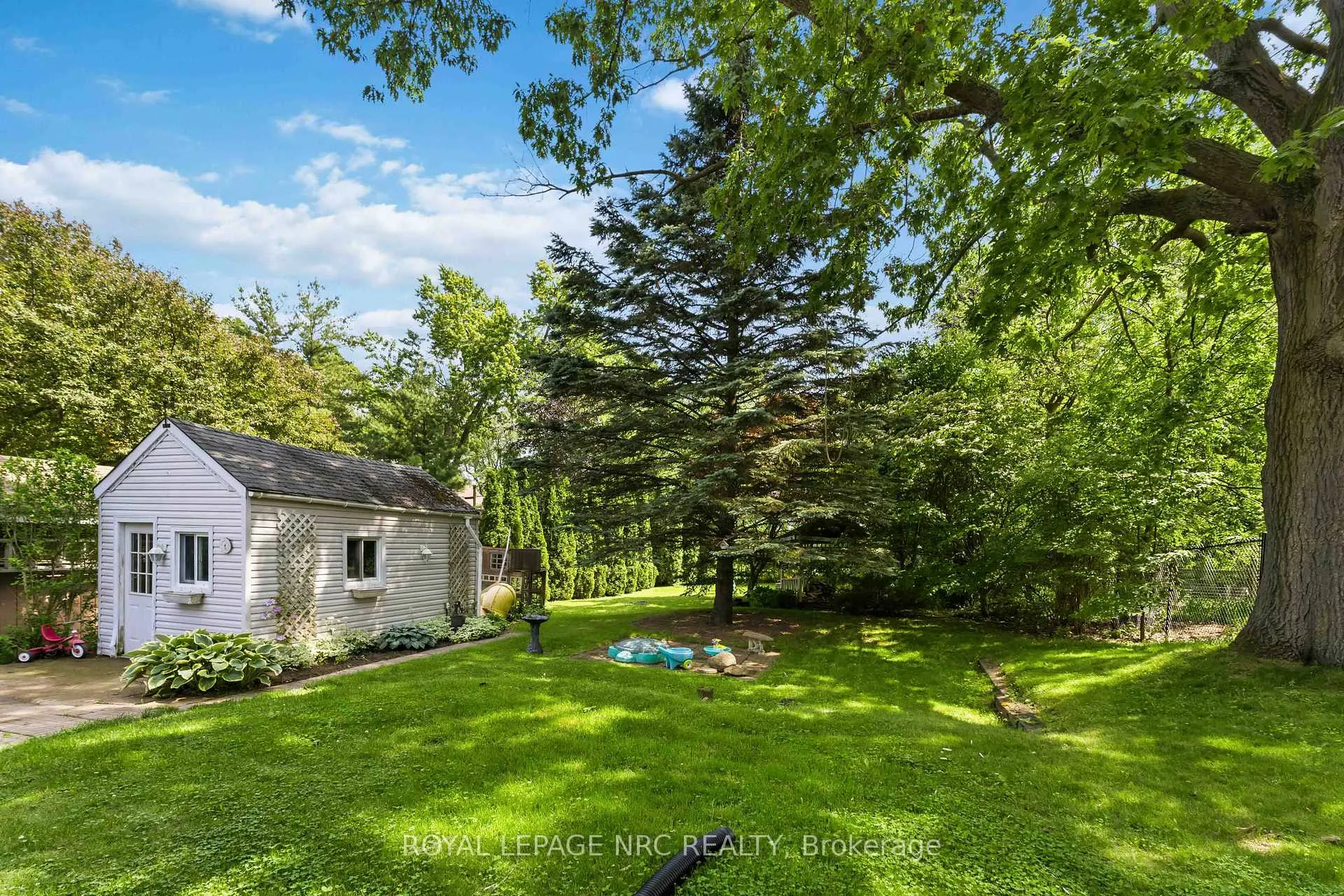 Photo 36 of 18 College Street, Pelham, Fonthill — HOMEH