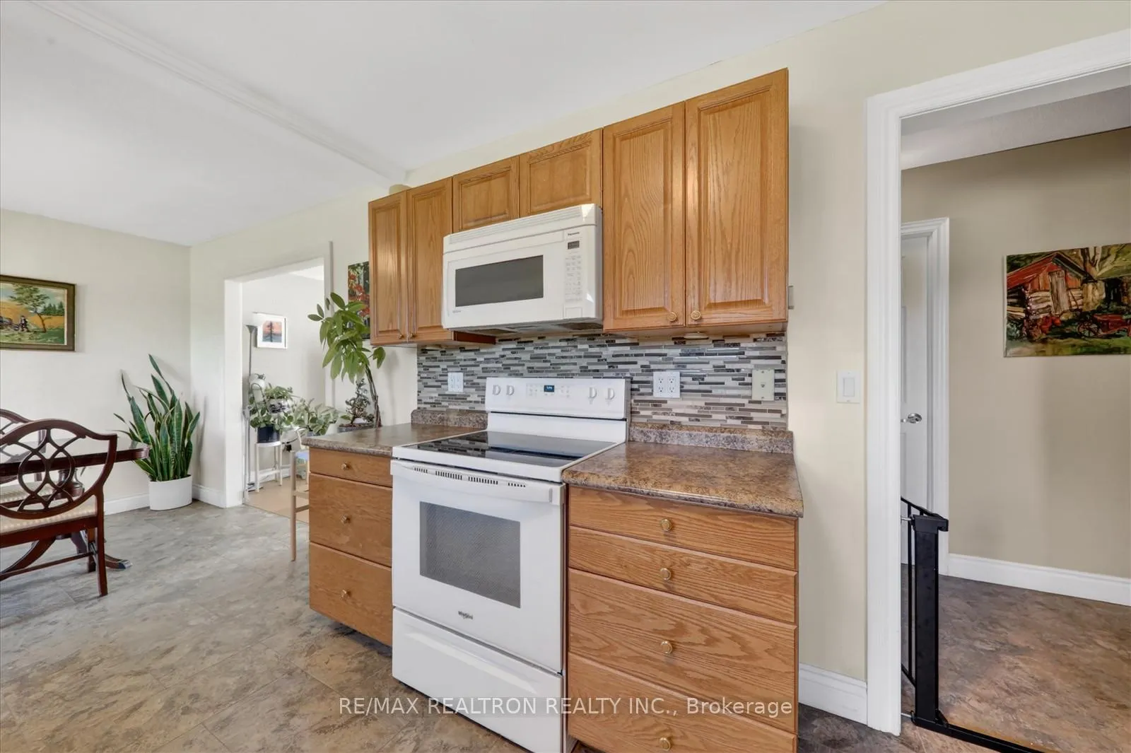 Photo 9 of 20 Valley View Drive, Cavan Monaghan, Cavan Twp — HOMEH