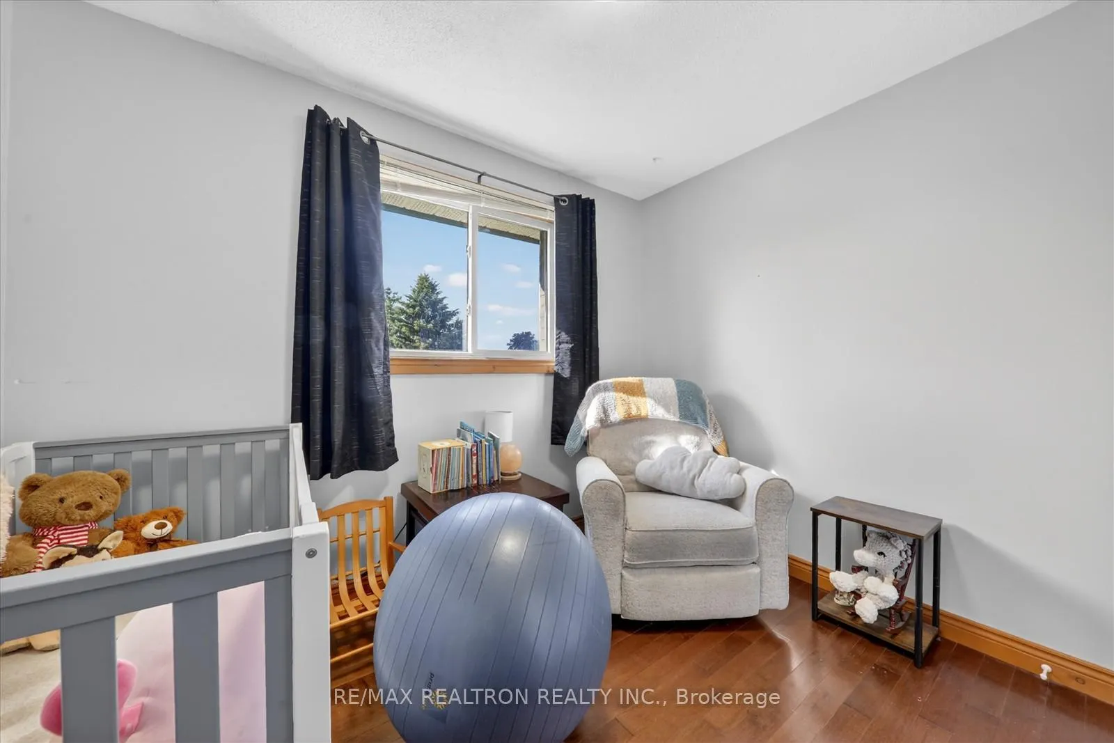Photo 18 of 20 Valley View Drive, Cavan Monaghan, Cavan Twp — HOMEH