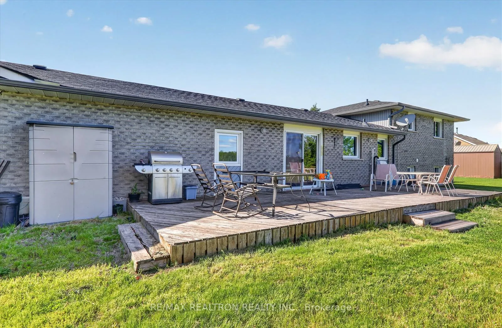 Photo 37 of 20 Valley View Drive, Cavan Monaghan, Cavan Twp — HOMEH