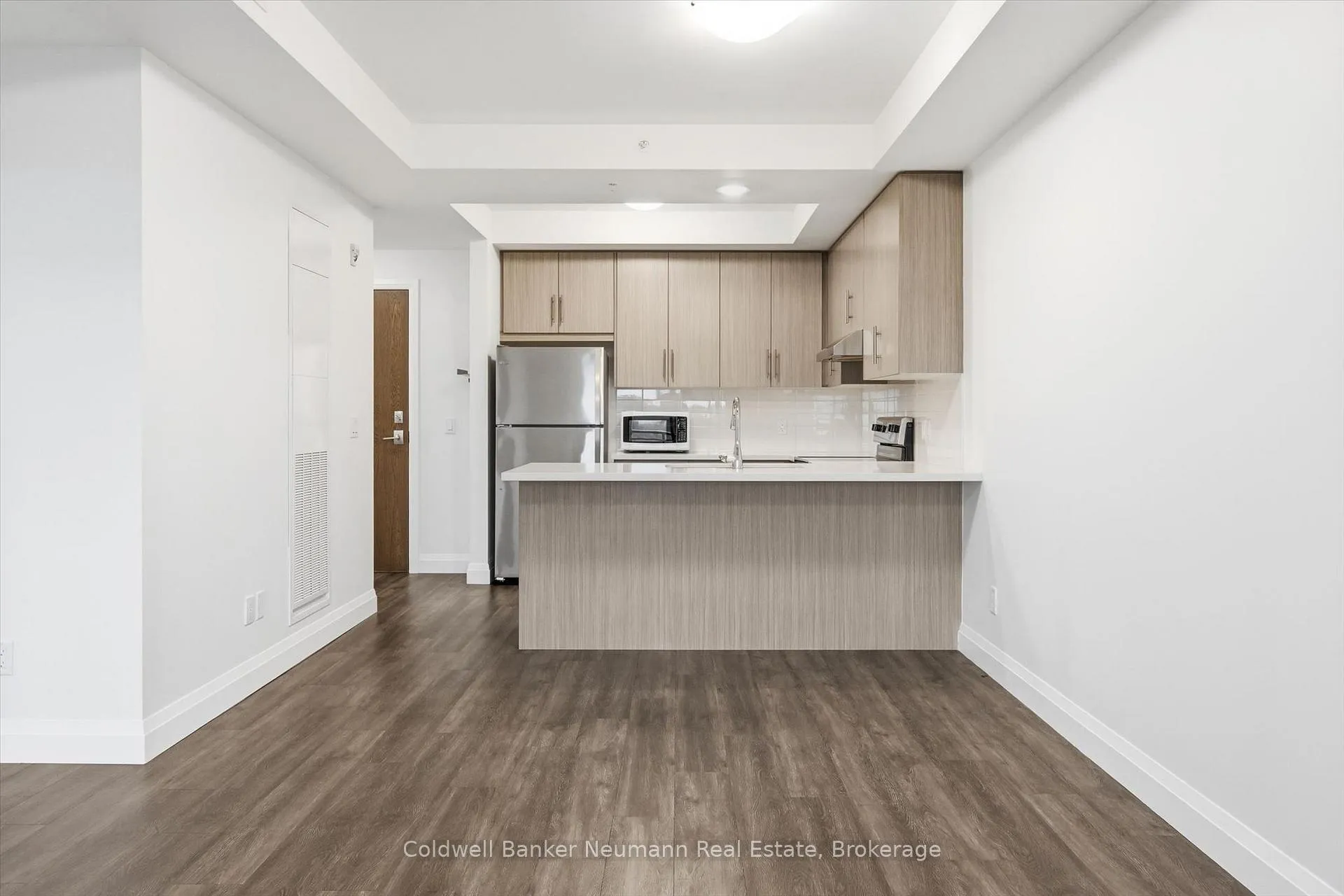 Photo 16 of Unit 601, 30 Hamilton Street S, Hamilton, Waterdown — HOMEH
