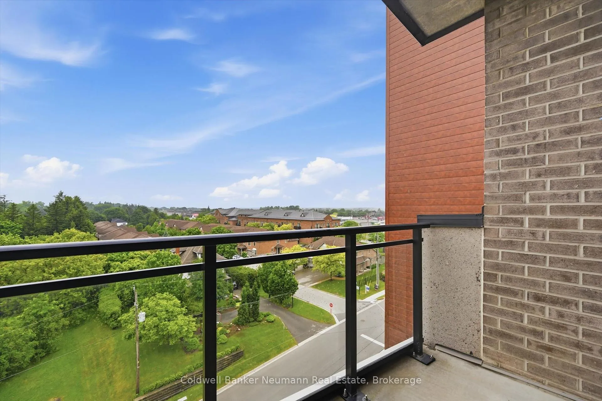 Photo 18 of Unit 601, 30 Hamilton Street S, Hamilton, Waterdown — HOMEH