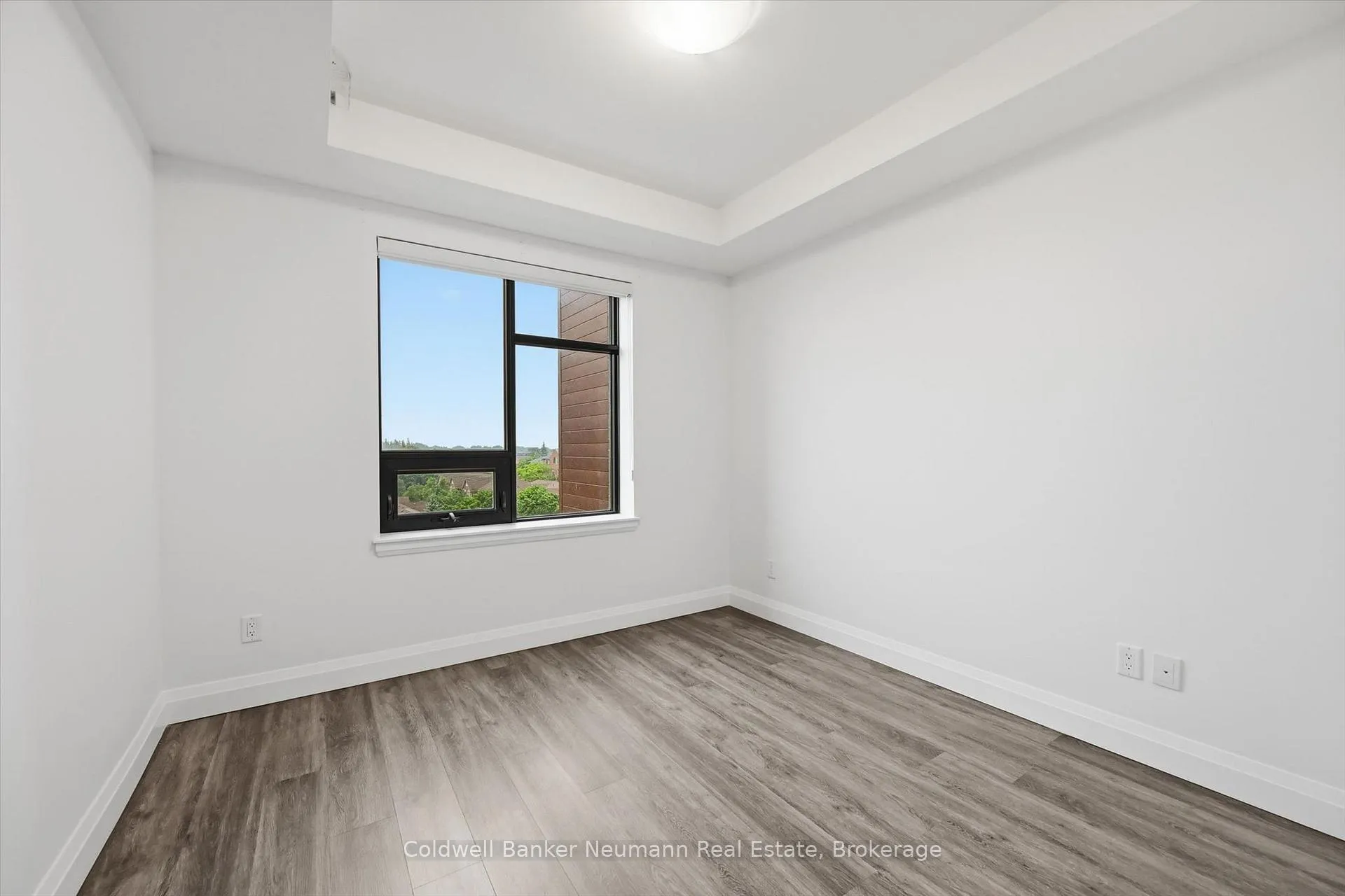Photo 22 of Unit 601, 30 Hamilton Street S, Hamilton, Waterdown — HOMEH