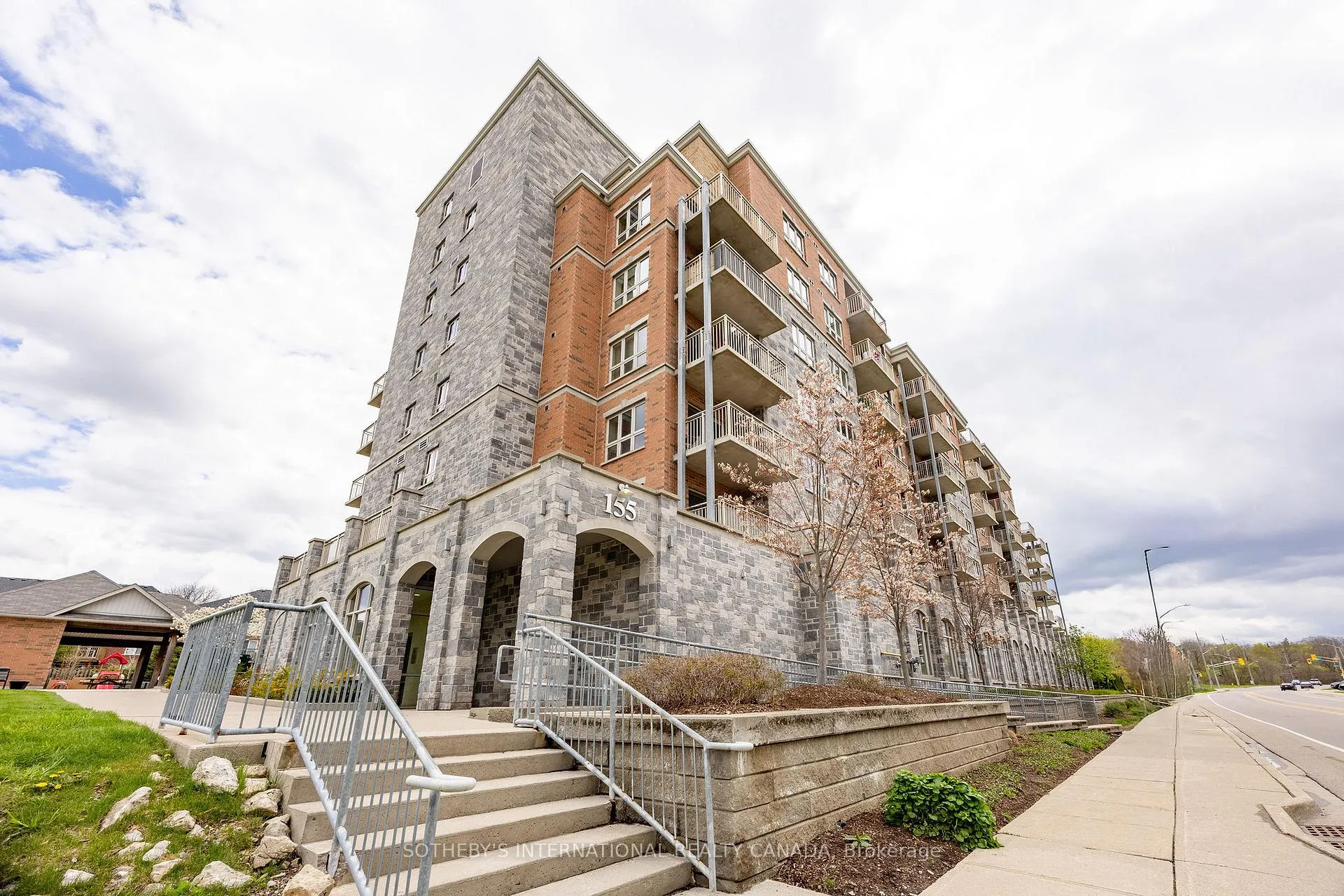 Front of Unit 502, 155 Water Street S