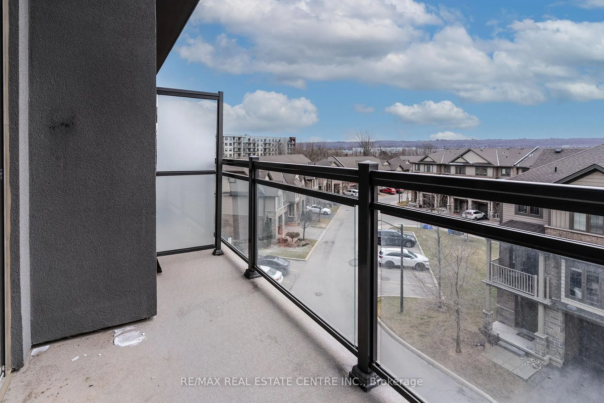 Photo 20 of Unit 413, 35 Southshore Crescent, Hamilton, Lakeshore — HOMEH