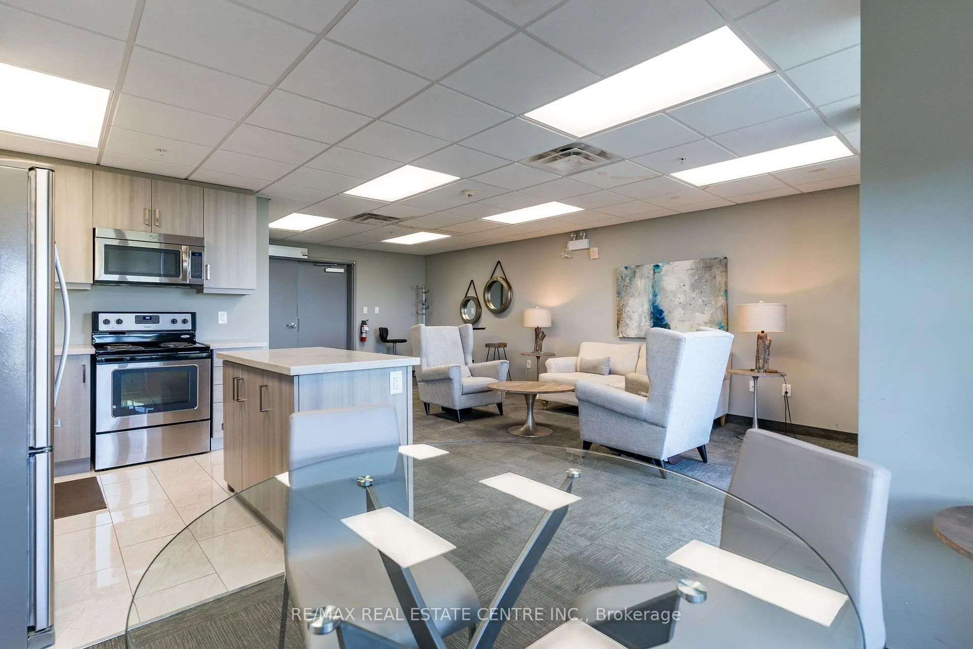 Photo 30 of Unit 413, 35 Southshore Crescent, Hamilton, Lakeshore — HOMEH