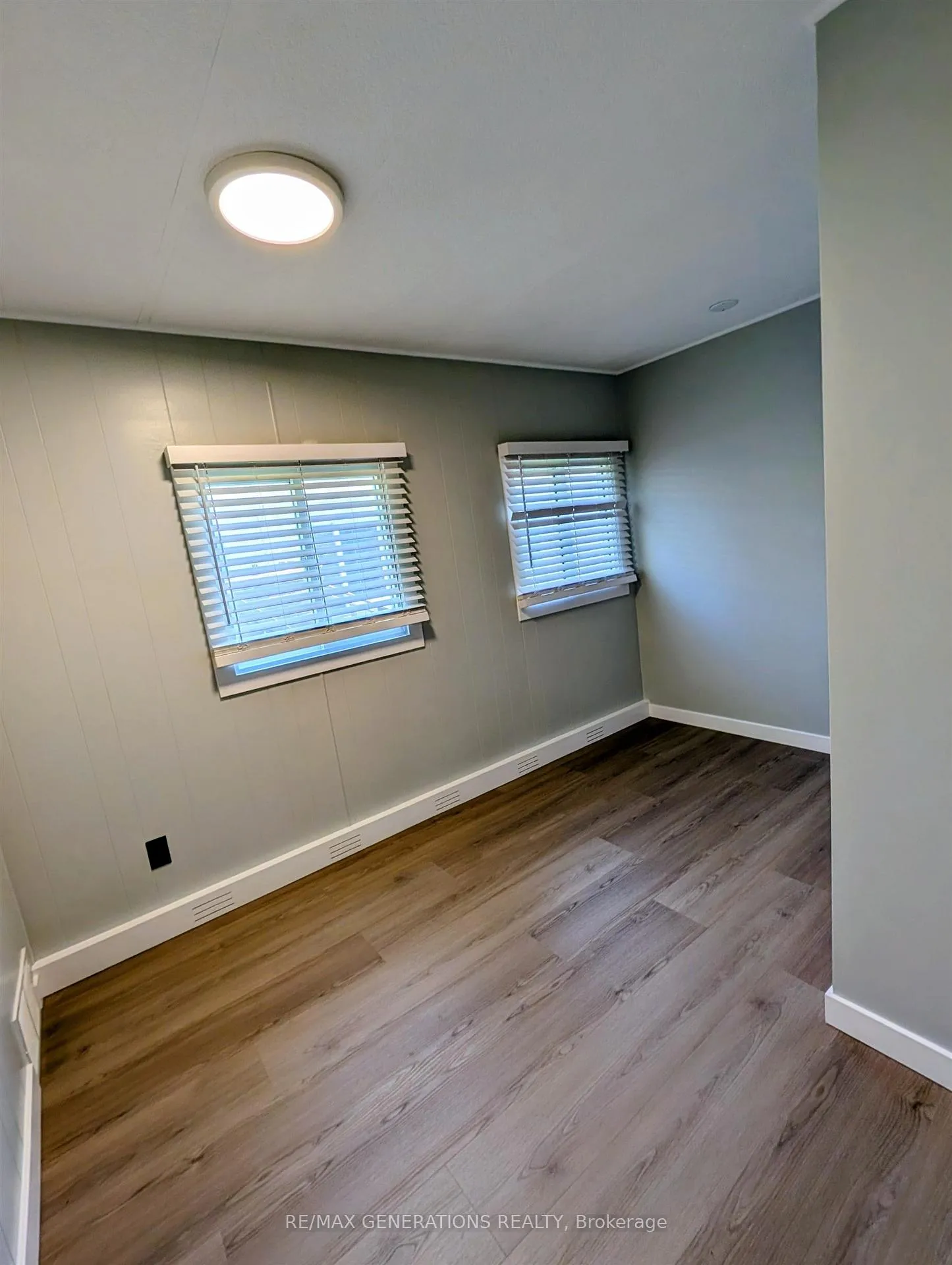 Photo 5 of Unit G11, 1055 Chippewa Road, Thunder Bay, Mountain Road — HOMEH