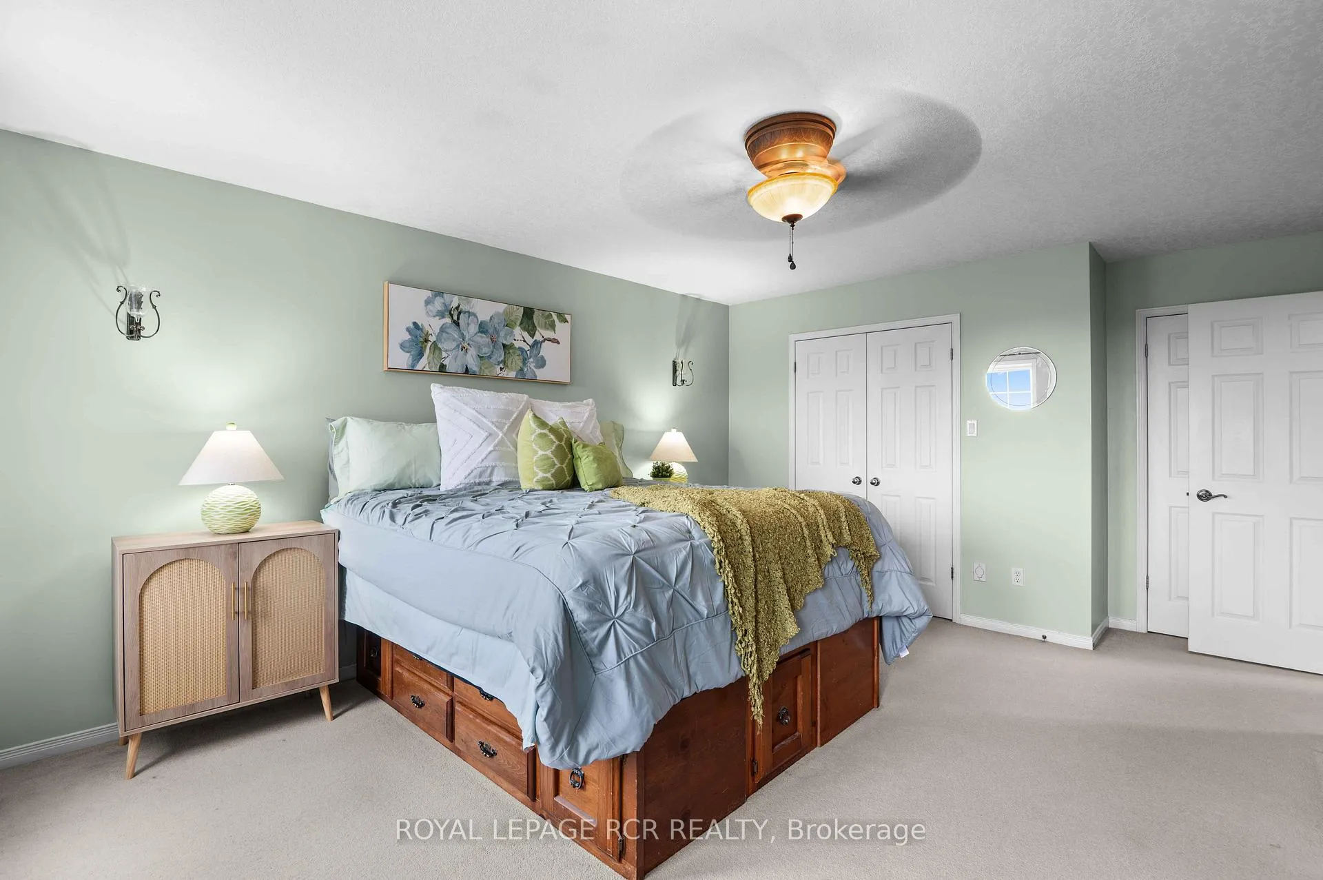 Photo 22 of 21 Settlers Road, Orangeville — HOMEH