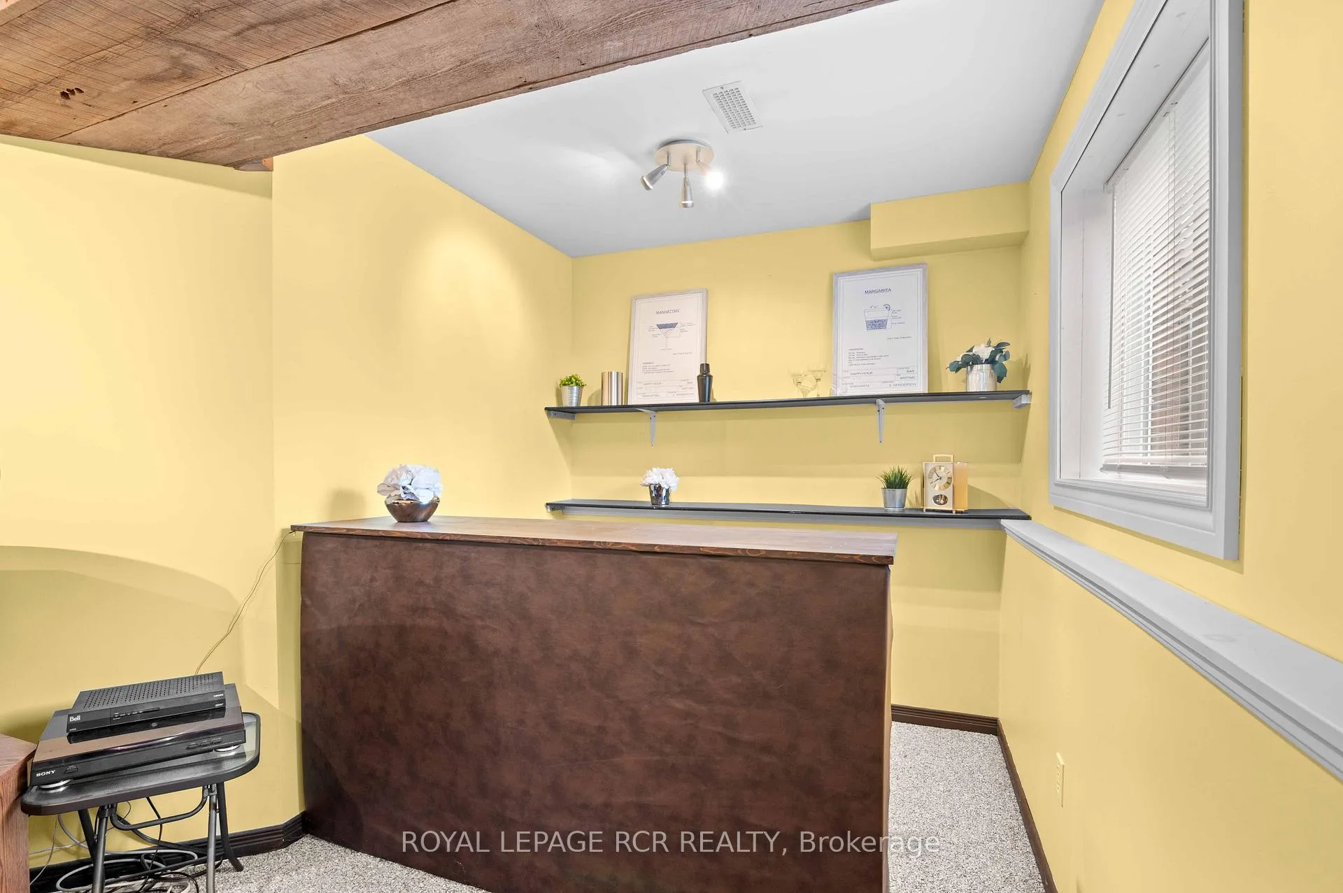 Photo 34 of 21 Settlers Road, Orangeville — HOMEH