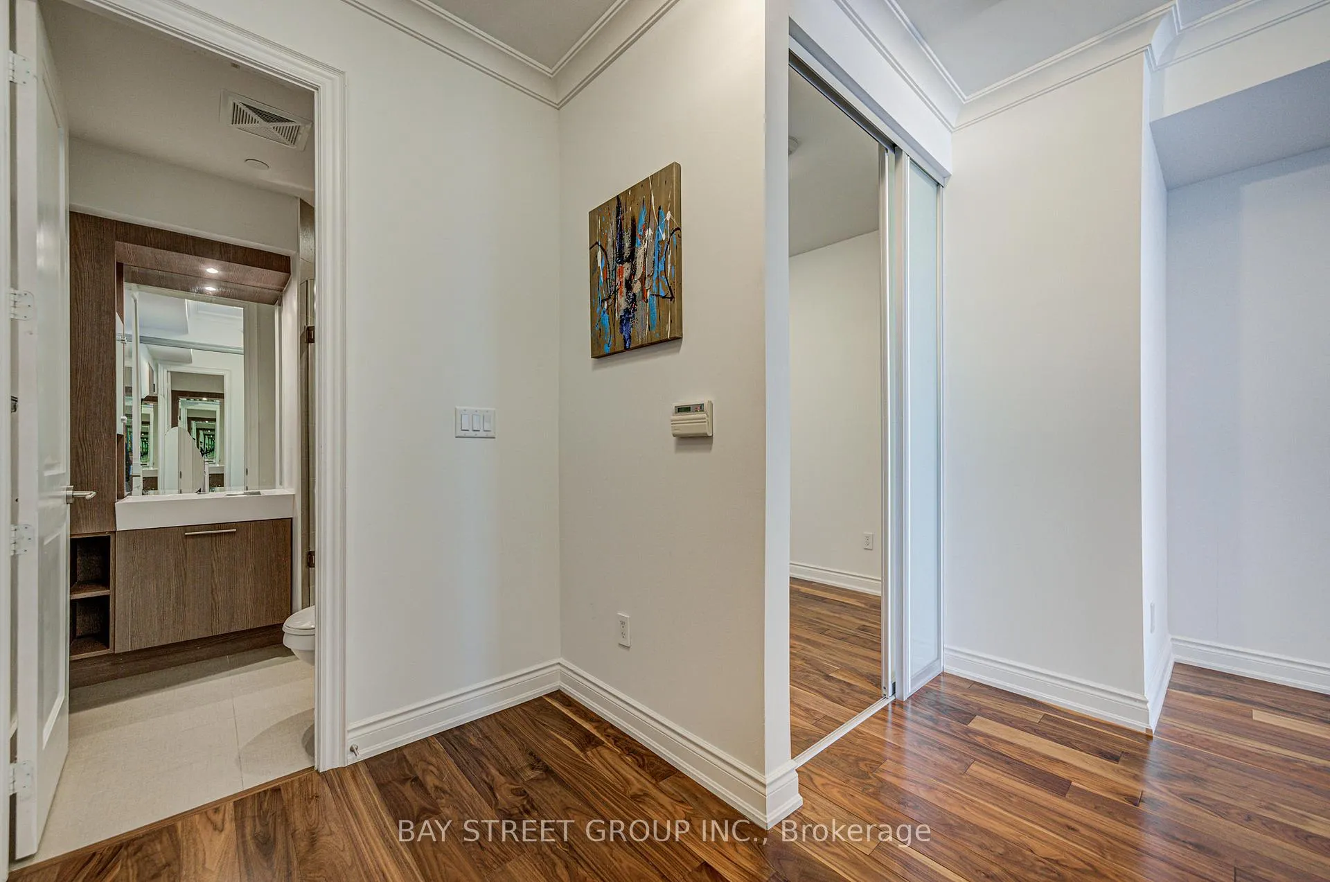 Photo 3 of Unit 6701, 388 Yonge Street, Toronto, Bay Street Corridor — HOMEH