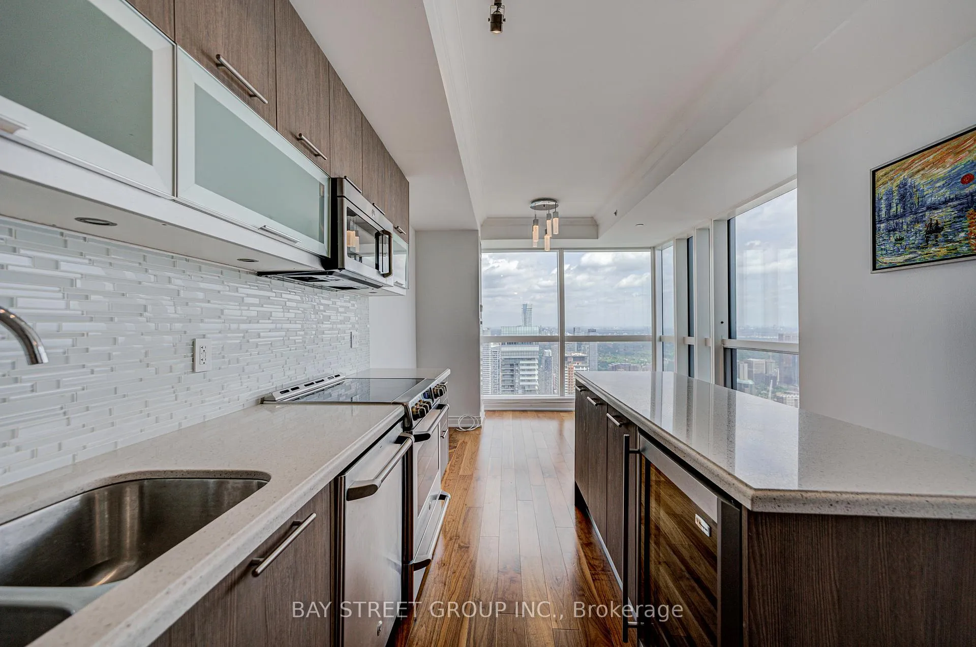 Photo 10 of Unit 6701, 388 Yonge Street, Toronto, Bay Street Corridor — HOMEH