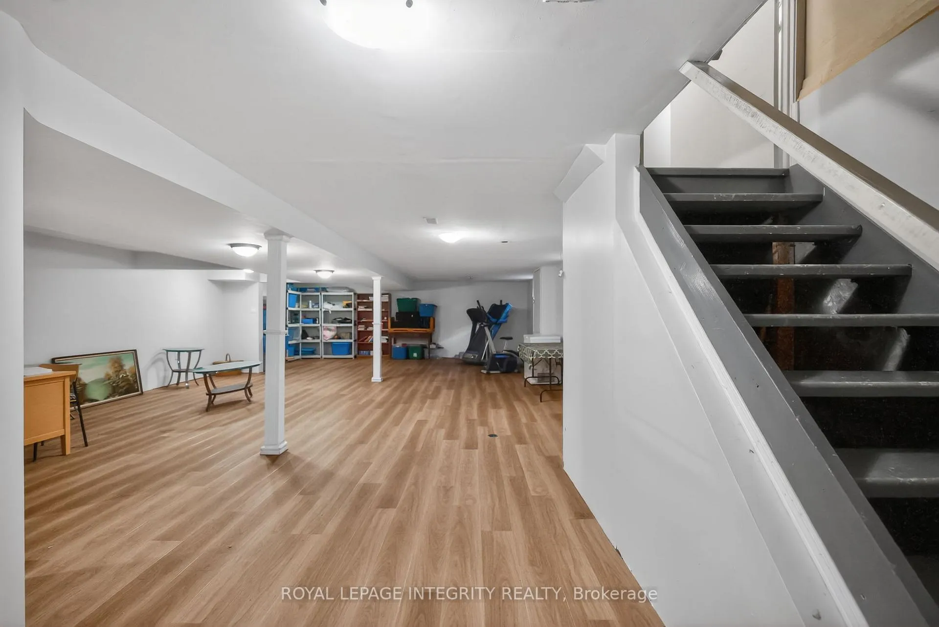 Photo 28 of 619 Blanchard Crescent, Ottawa, Mooneys Bay/Revelstoke — HOMEH