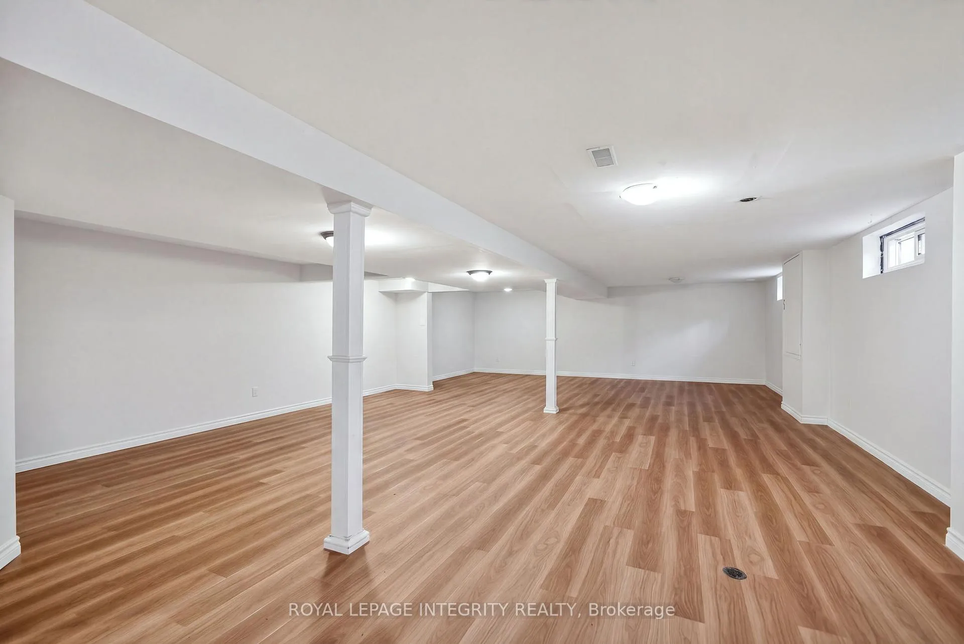 Photo 29 of 619 Blanchard Crescent, Ottawa, Mooneys Bay/Revelstoke — HOMEH