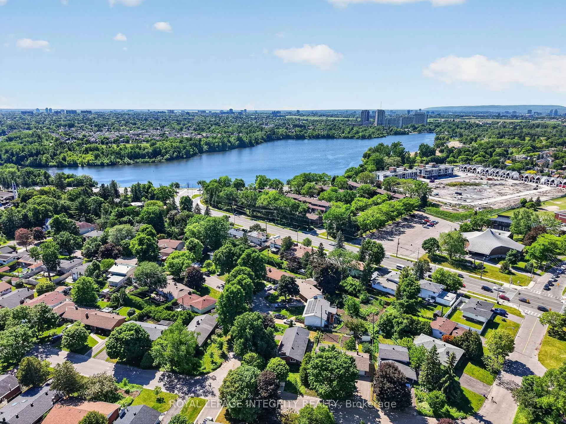 Photo 40 of 619 Blanchard Crescent, Ottawa, Mooneys Bay/Revelstoke — HOMEH