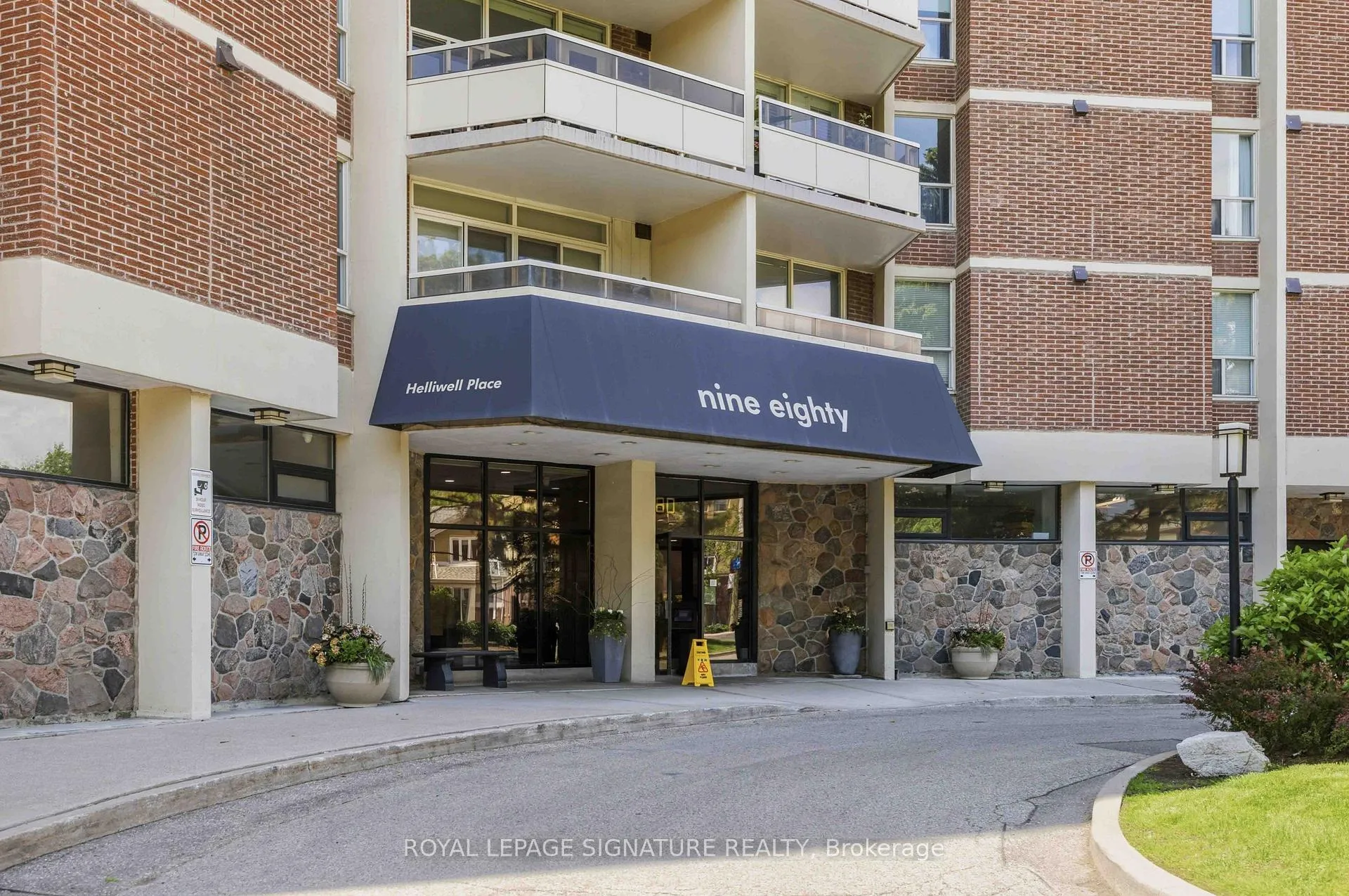 Photo 4 of Unit 1502, 980 Broadview Avenue, Toronto, Broadview North — HOMEH