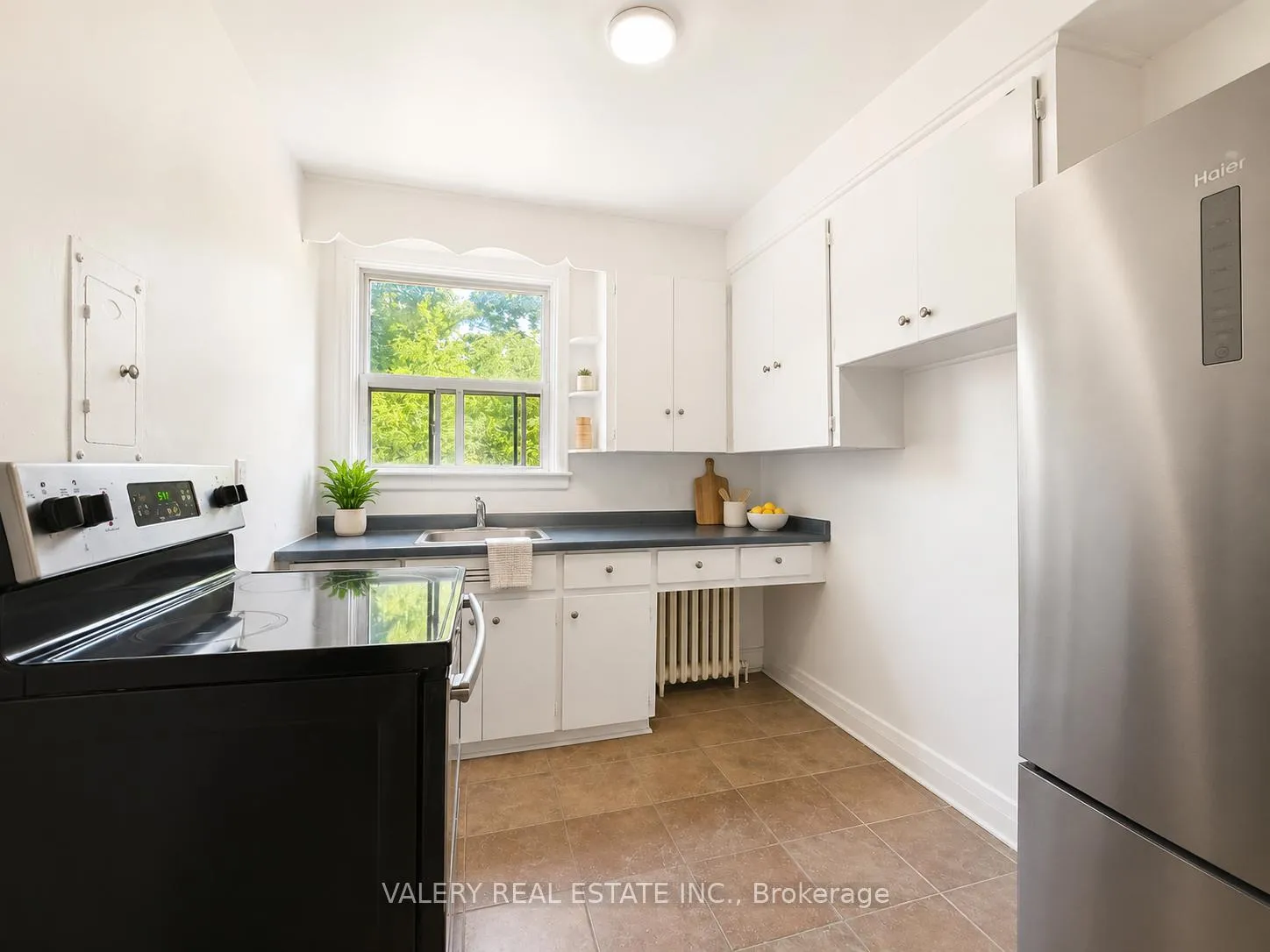 Photo 2 of Unit 12, 236 Gordon Street, Guelph, Dovercliffe Park/Old University — HOMEH