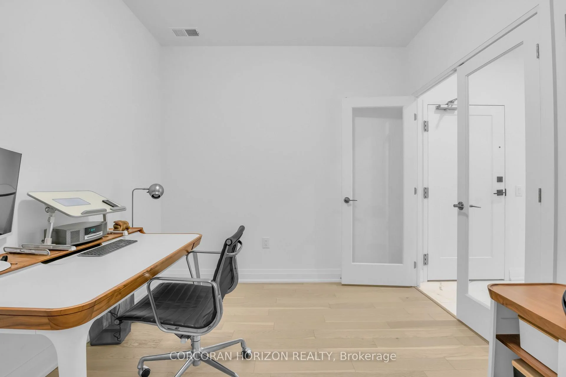 Photo 21 of Unit 1105, 71 Wyndham Street S, Guelph, St. Patrick's Ward — HOMEH