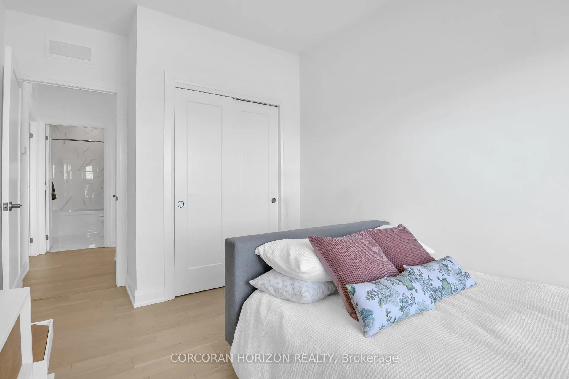 Photo 28 of Unit 1105, 71 Wyndham Street S, Guelph, St. Patrick's Ward — HOMEH