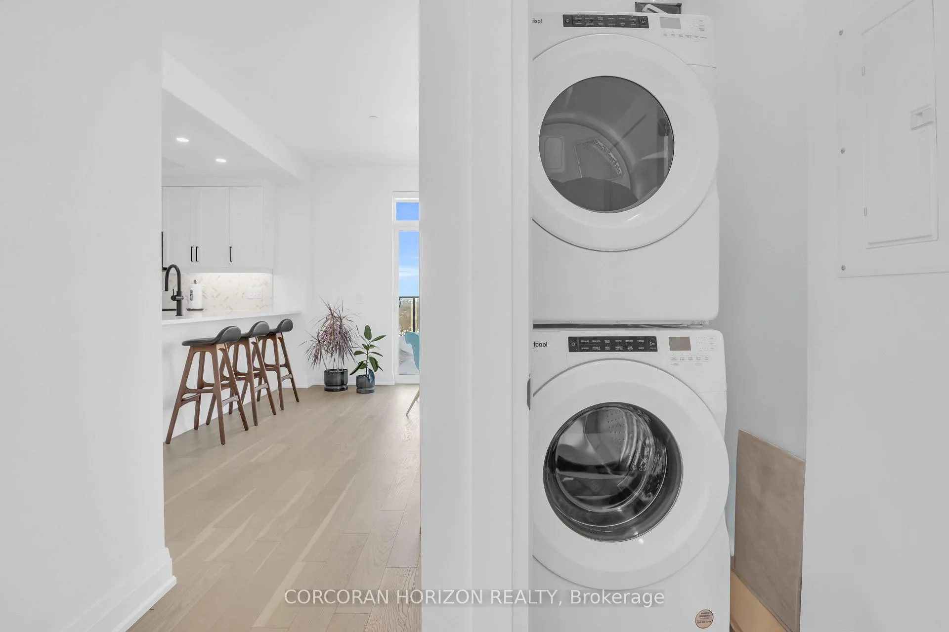 Photo 30 of Unit 1105, 71 Wyndham Street S, Guelph, St. Patrick's Ward — HOMEH