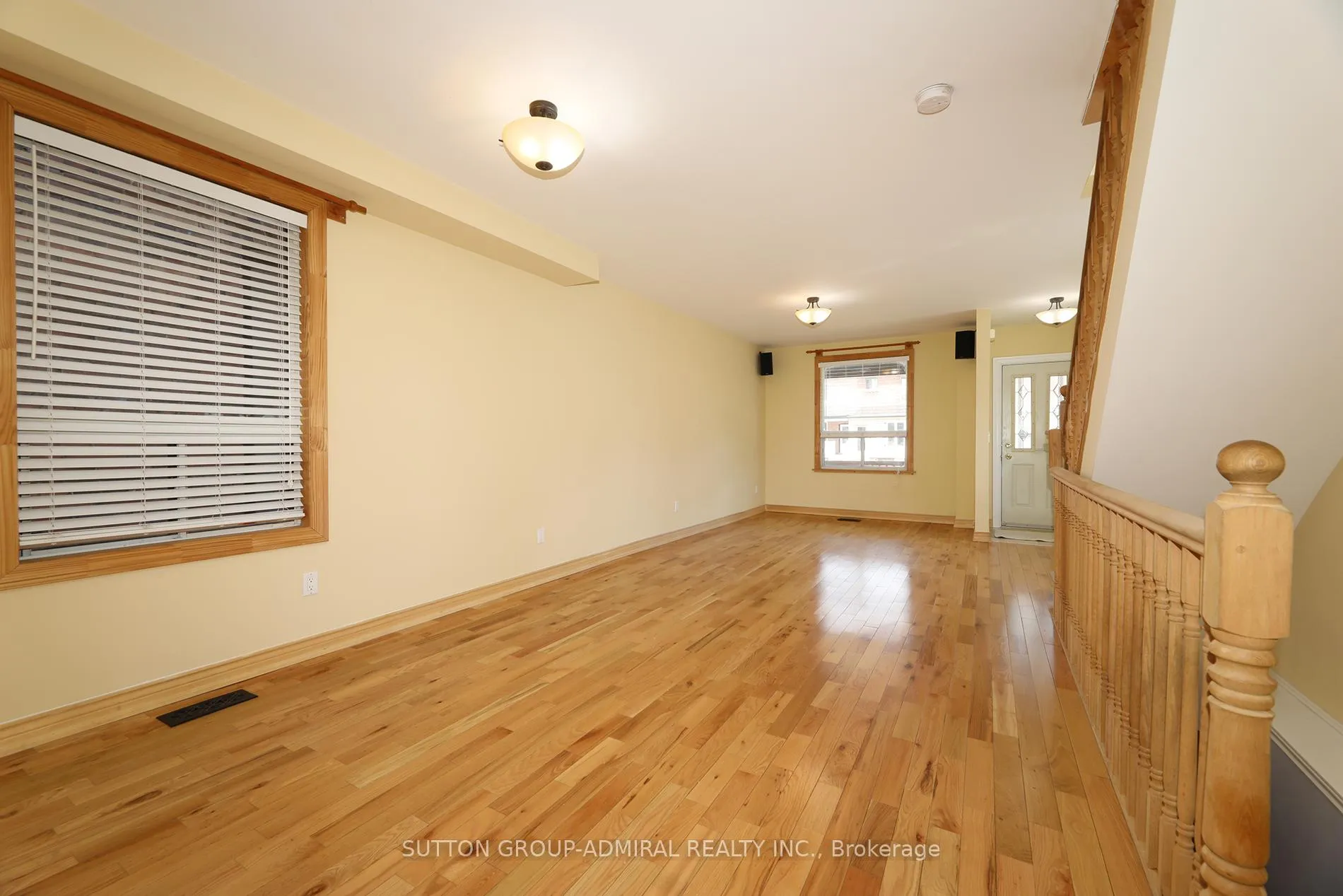 Photo 5 of 21 Wallace Avenue, Toronto, Dovercourt-Wallace Emerson-Junction — HOMEH