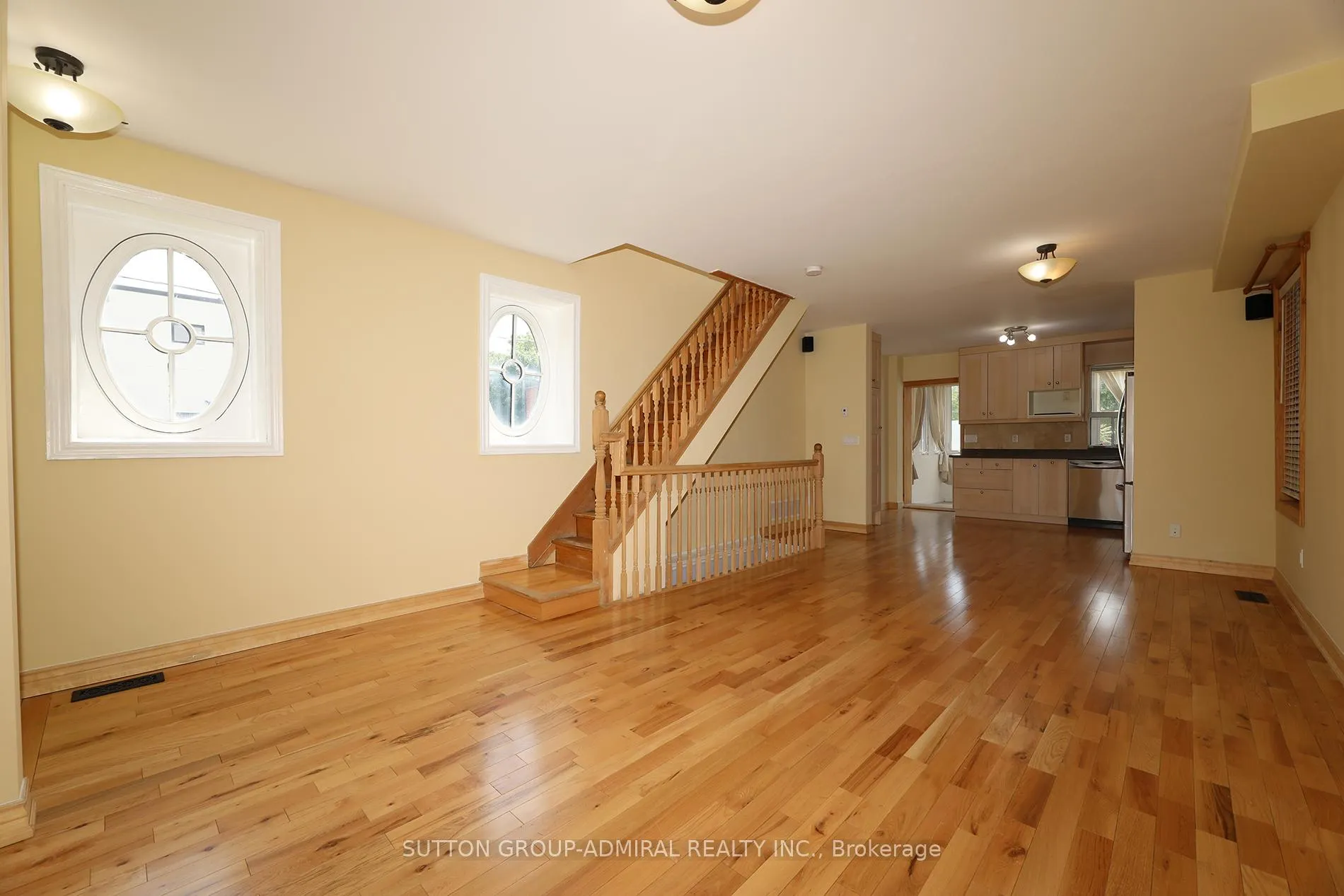 Photo 6 of 21 Wallace Avenue, Toronto, Dovercourt-Wallace Emerson-Junction — HOMEH