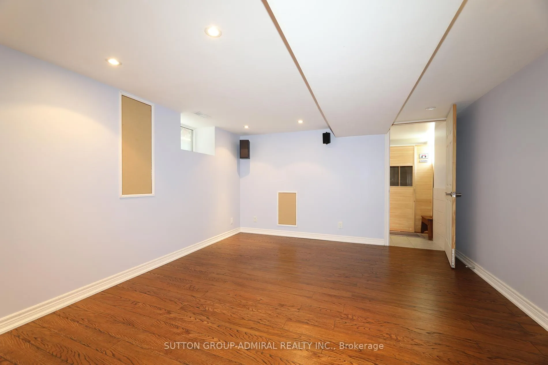 Photo 24 of 21 Wallace Avenue, Toronto, Dovercourt-Wallace Emerson-Junction — HOMEH