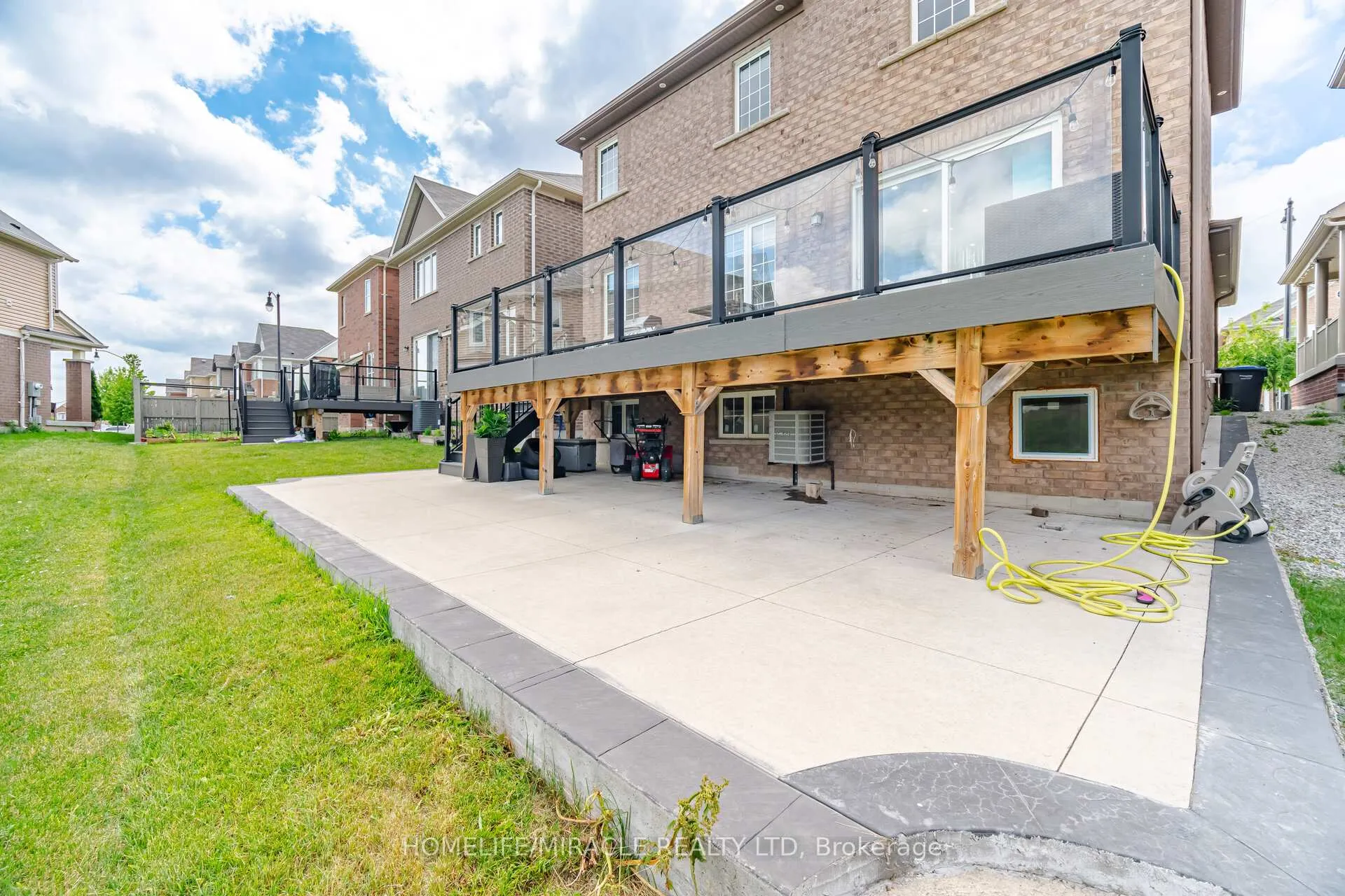 Photo 38 of 94 Mincing Trail, Brampton, Northwest Brampton — HOMEH