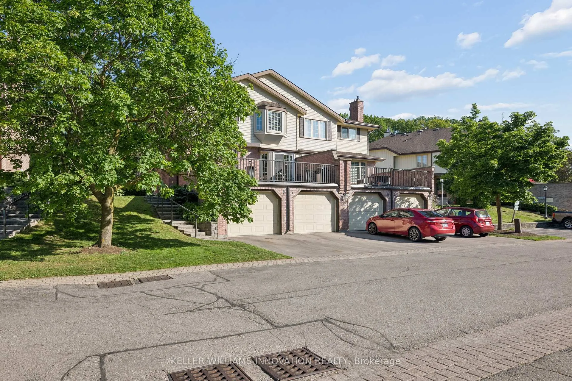 Photo 3 of Unit 8, 236 Kingswood Drive, Kitchener — HOMEH