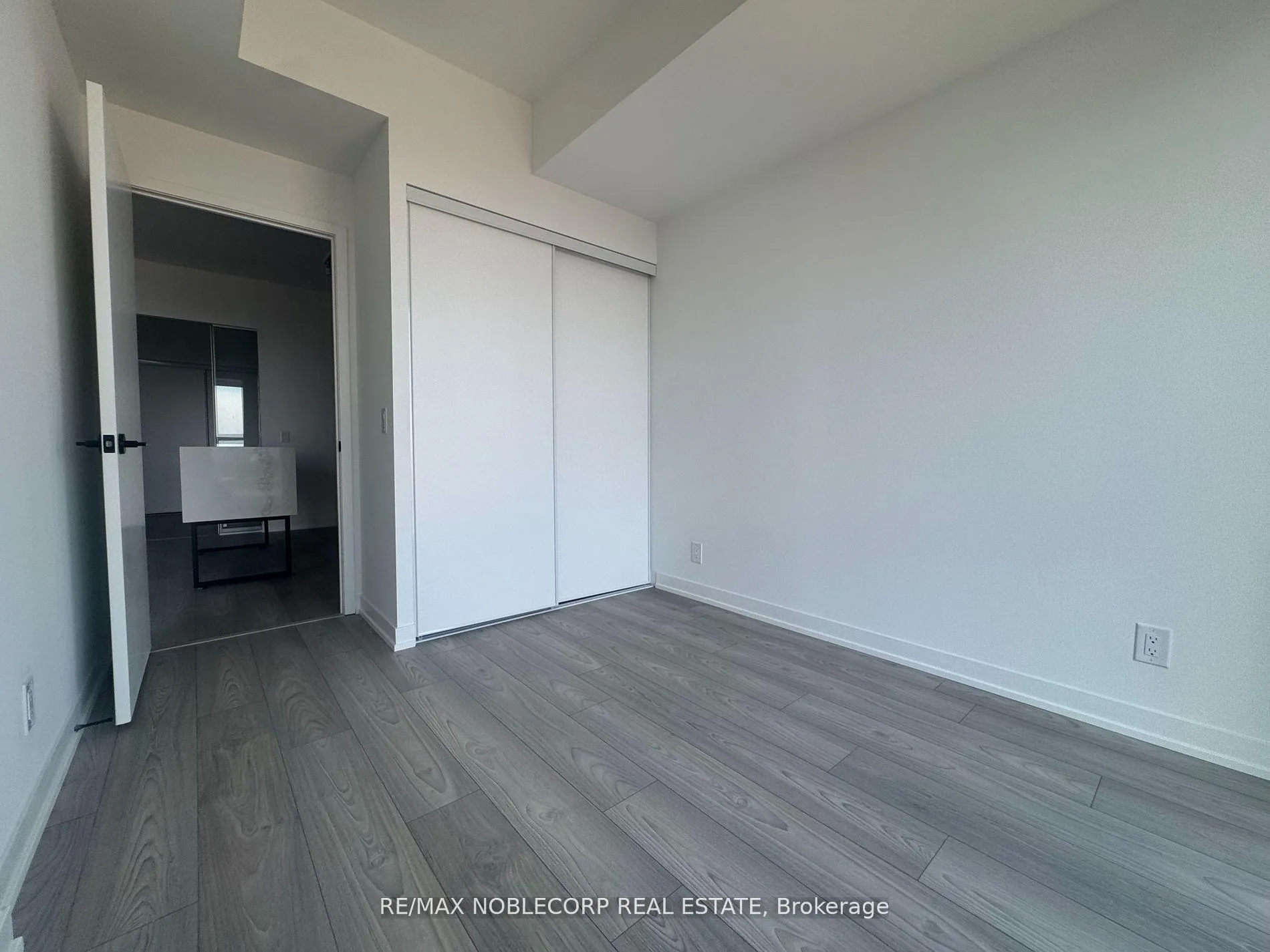 Photo 14 of Unit 1019, 285 Dufferin Street, Toronto, South Parkdale — HOMEH