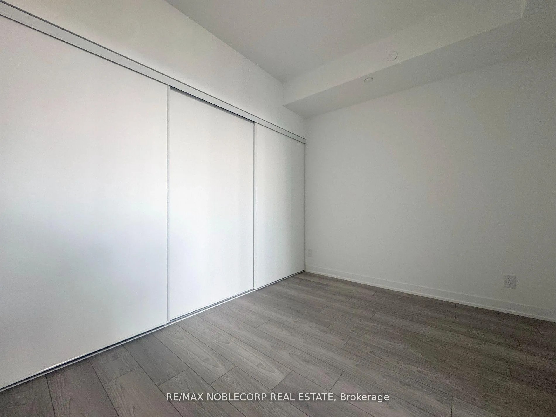 Photo 16 of Unit 1019, 285 Dufferin Street, Toronto, South Parkdale — HOMEH