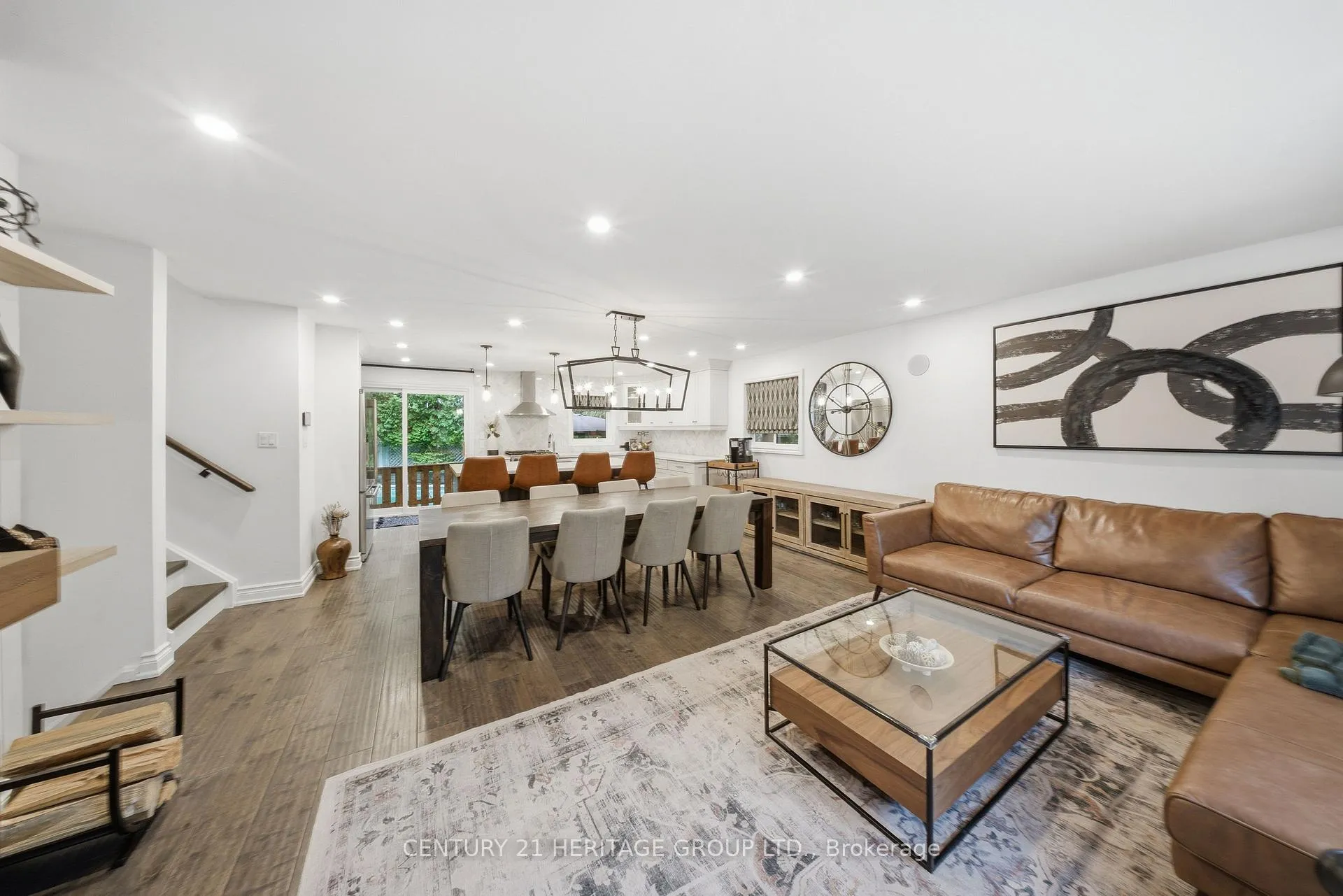 Photo 15 of 7 Cedar Crescent, Aurora, Aurora Village — HOMEH