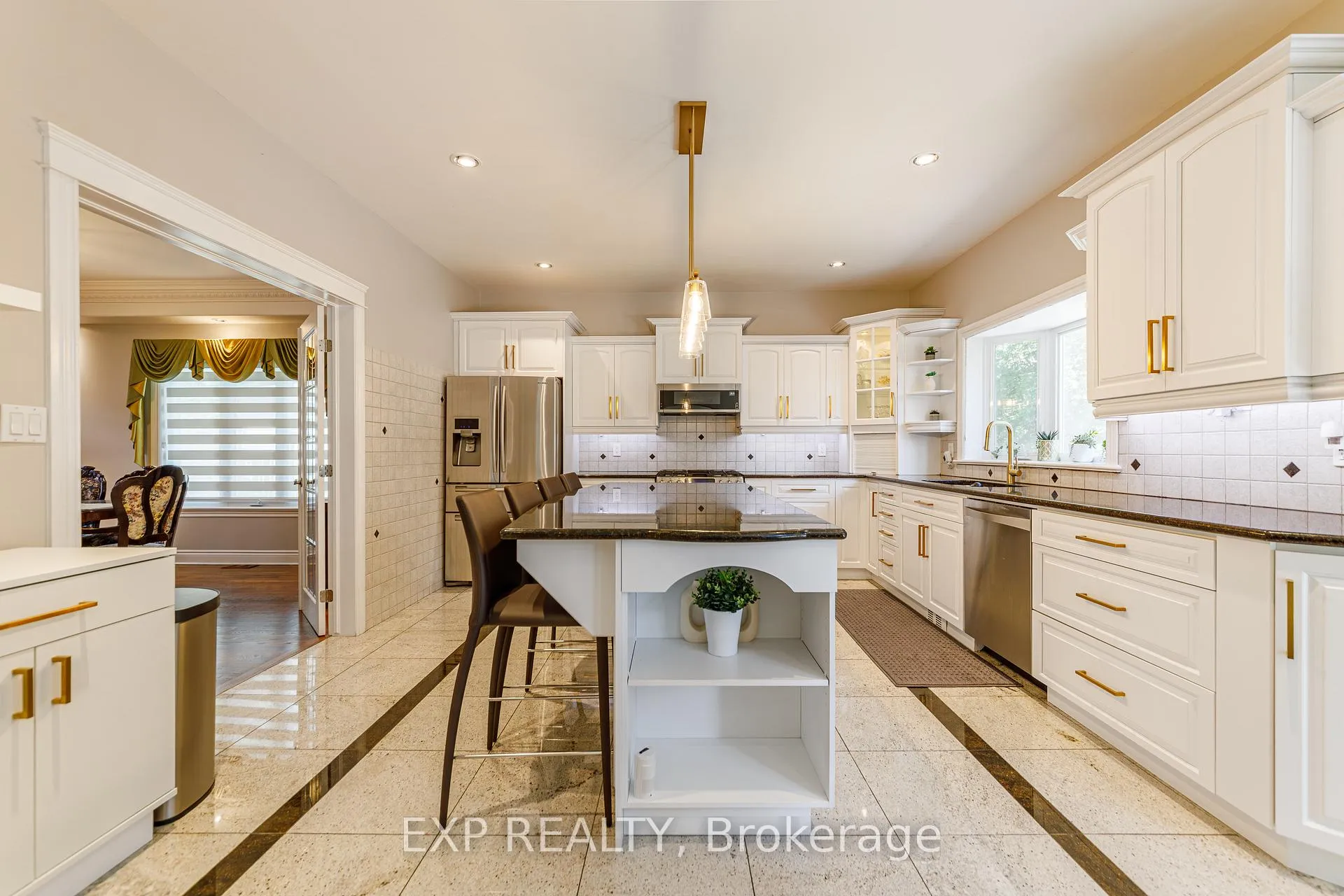 Photo 17 of 62 Lotta Avenue, Ottawa, Meadowlands/St. Claire Gardens — HOMEH