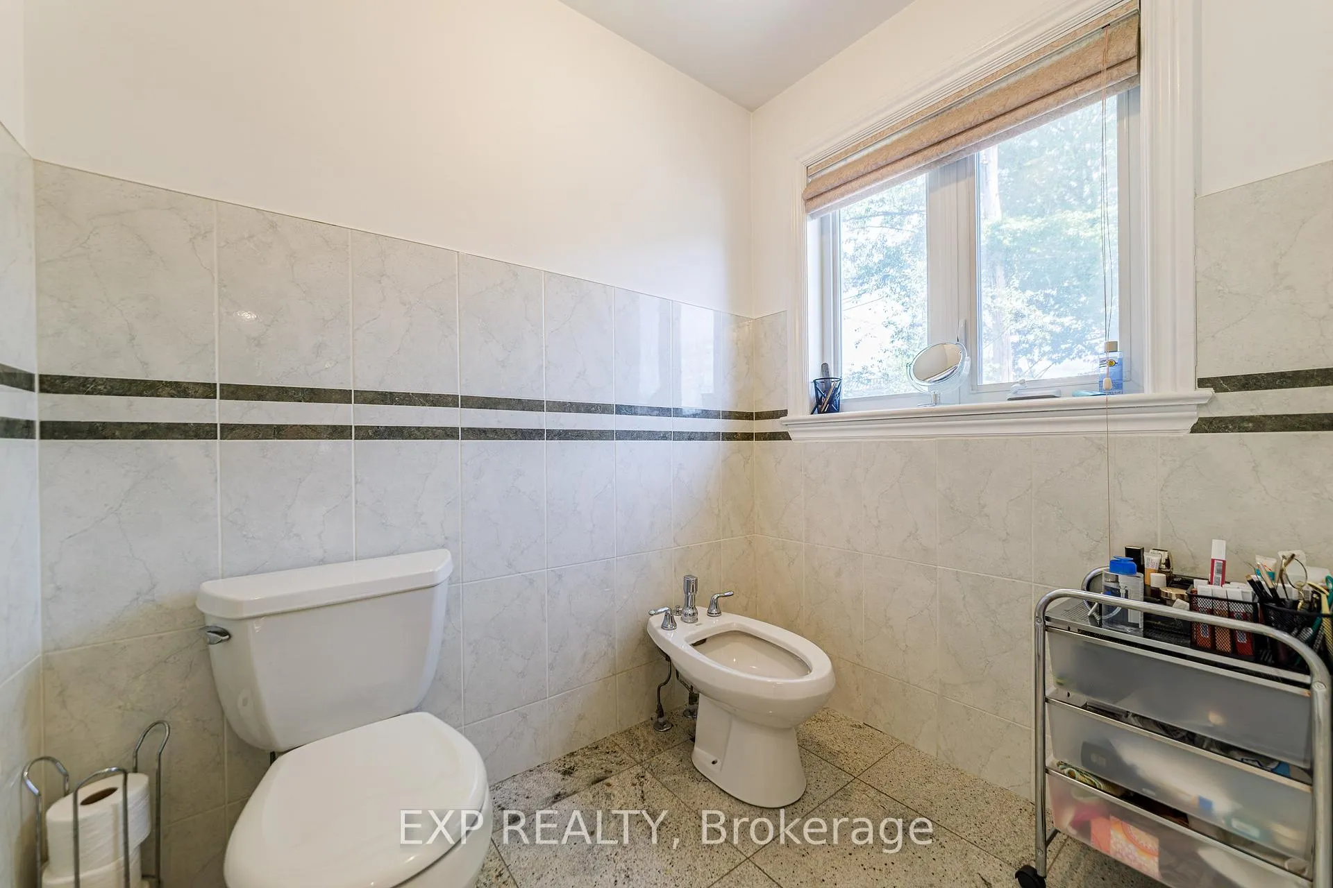Photo 39 of 62 Lotta Avenue, Ottawa, Meadowlands/St. Claire Gardens — HOMEH