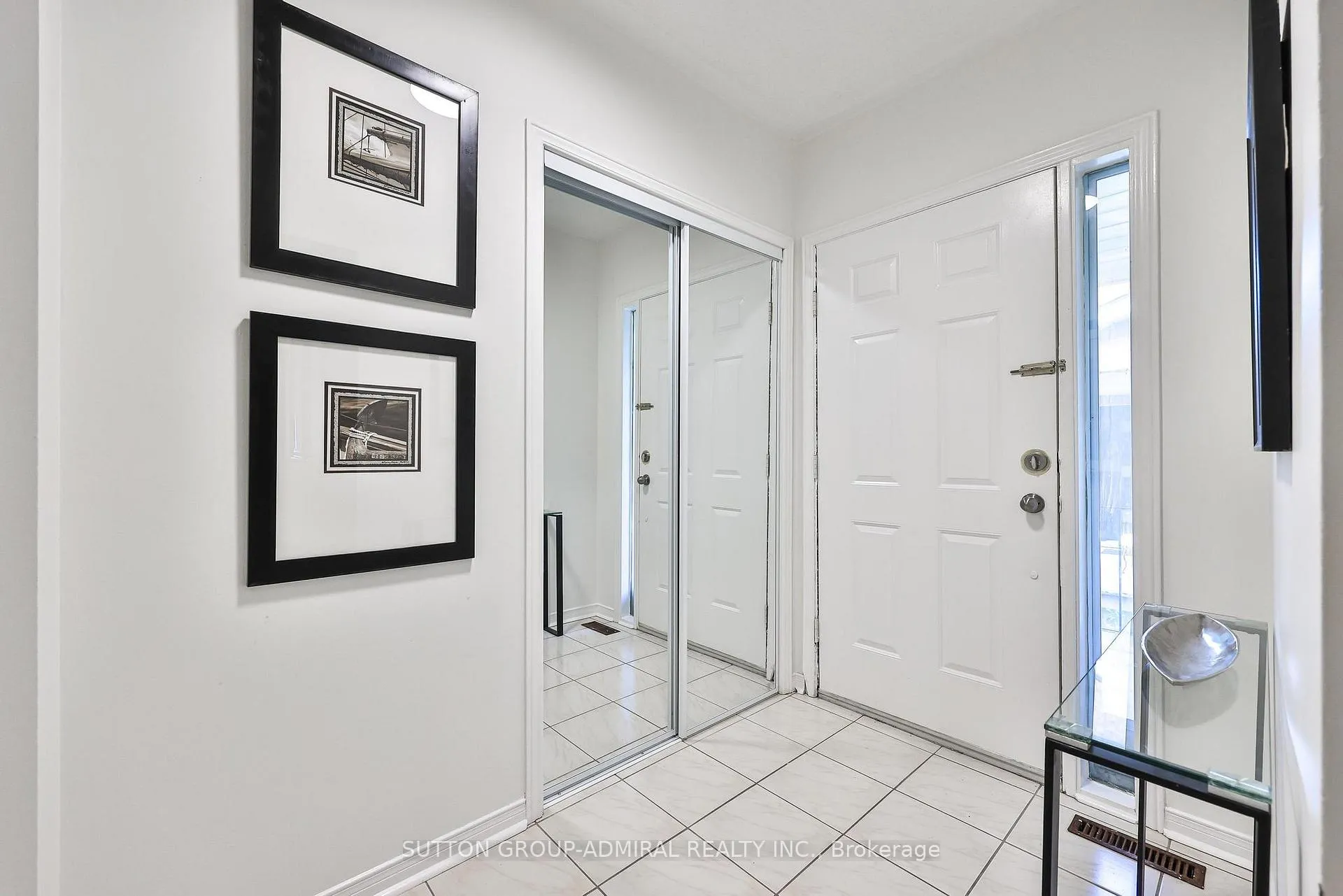 Photo 5 of 113 Redondo Drive, Vaughan, Beverley Glen — HOMEH