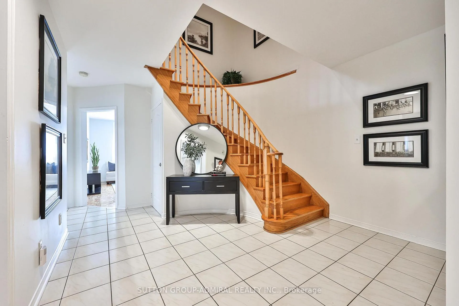 Photo 6 of 113 Redondo Drive, Vaughan, Beverley Glen — HOMEH
