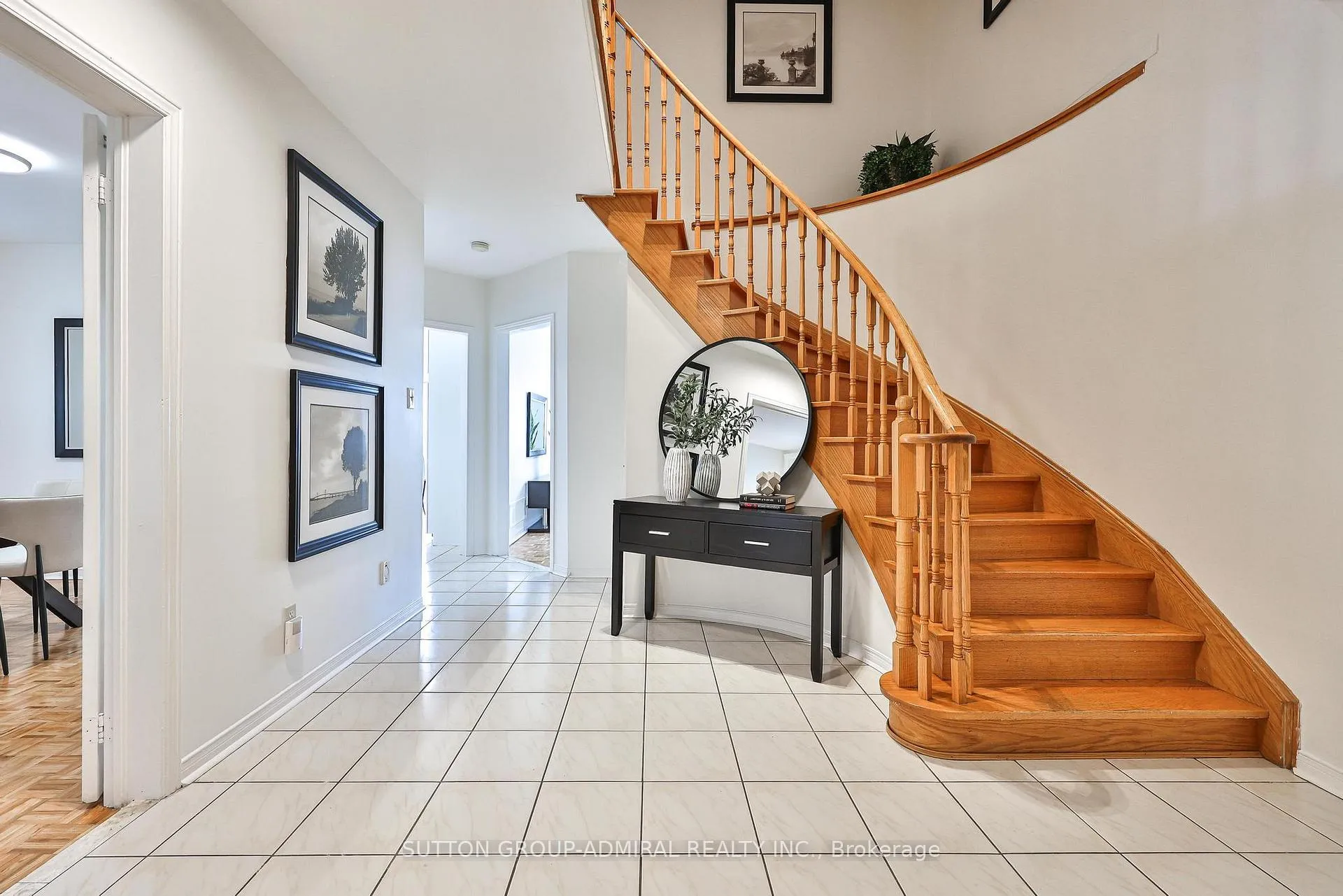 Photo 7 of 113 Redondo Drive, Vaughan, Beverley Glen — HOMEH