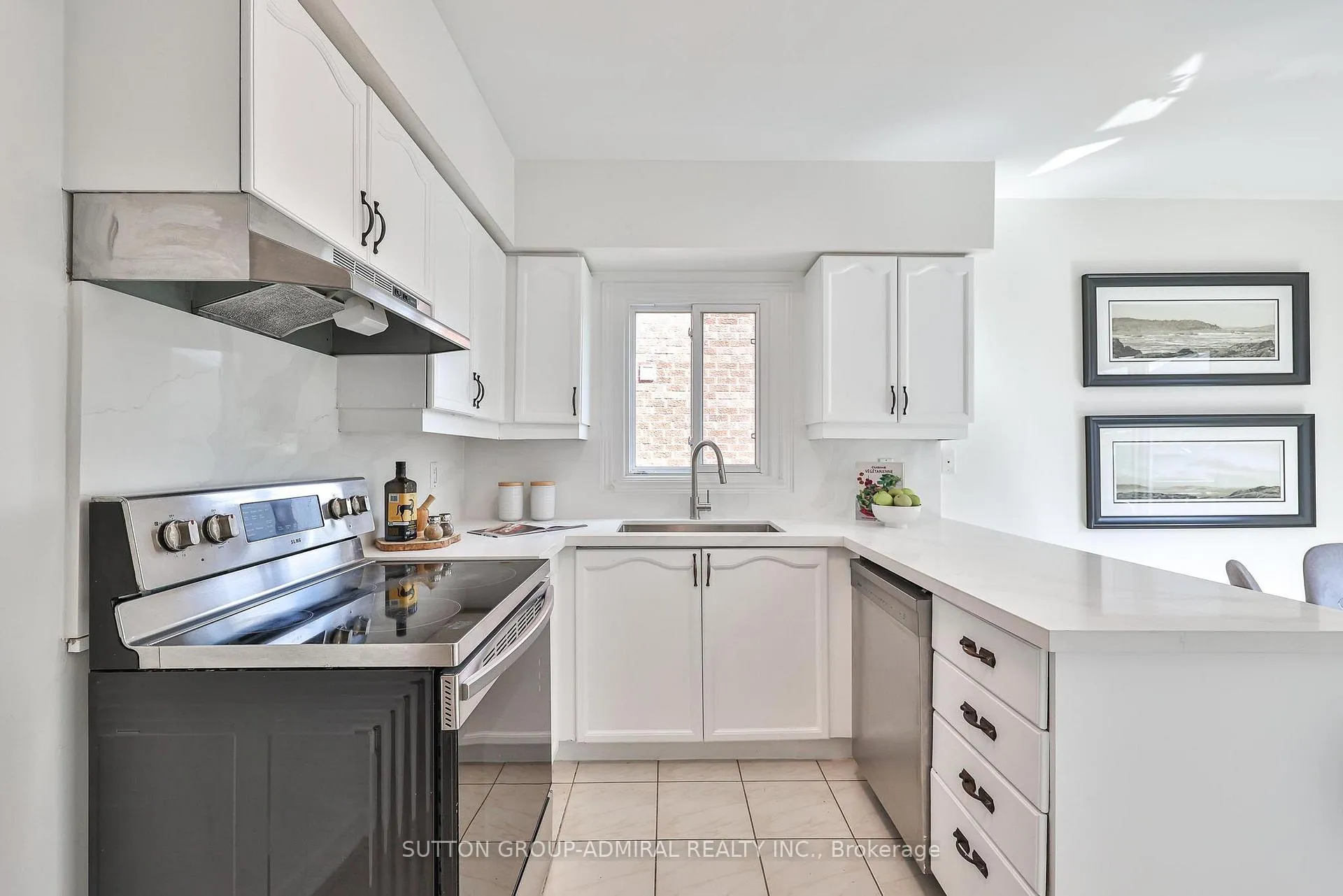 Photo 23 of 113 Redondo Drive, Vaughan, Beverley Glen — HOMEH