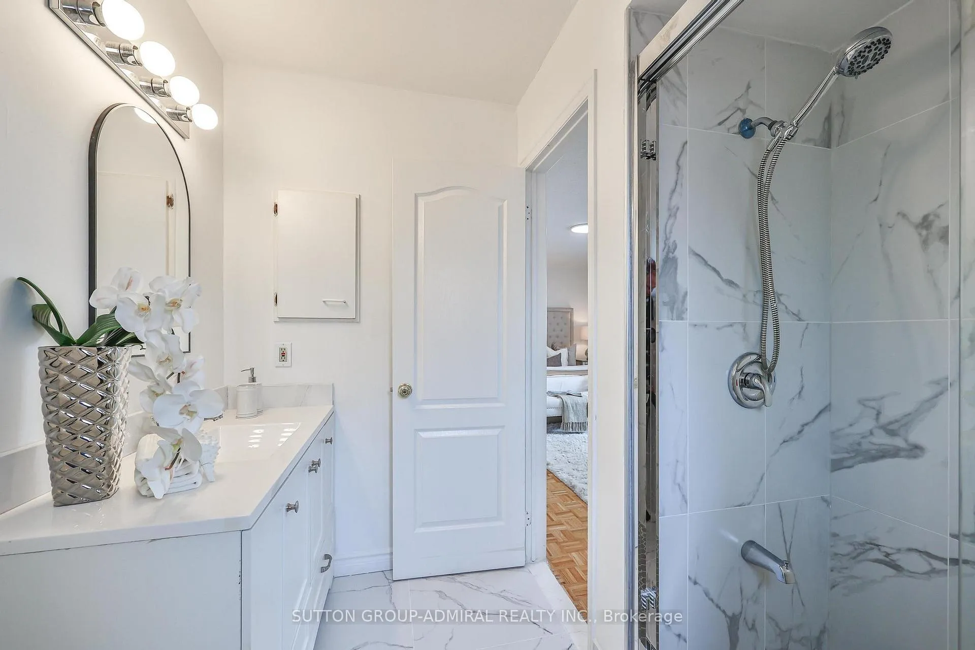 Photo 33 of 113 Redondo Drive, Vaughan, Beverley Glen — HOMEH