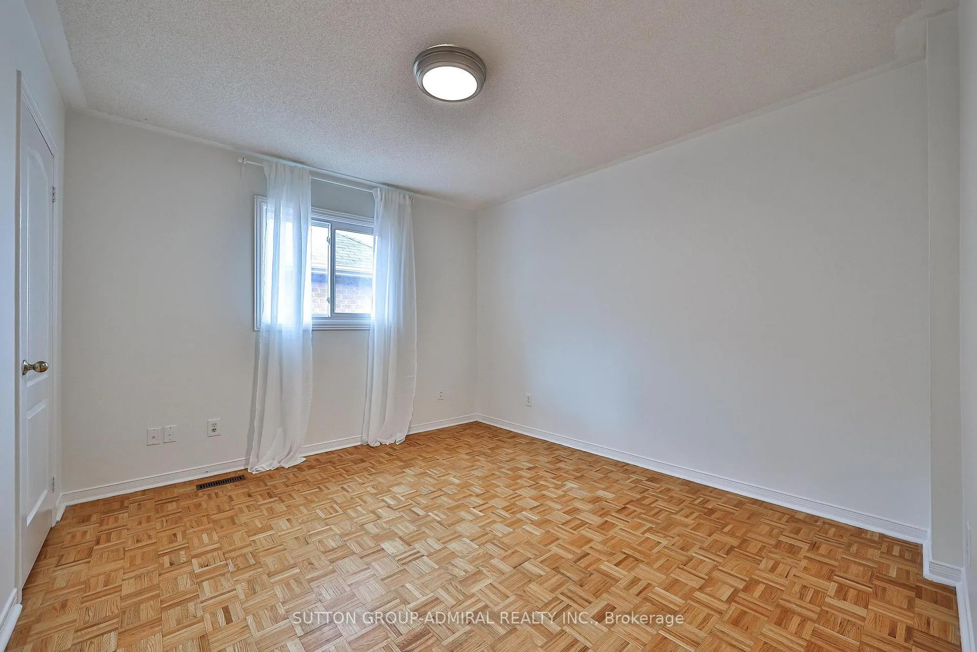 Photo 35 of 113 Redondo Drive, Vaughan, Beverley Glen — HOMEH