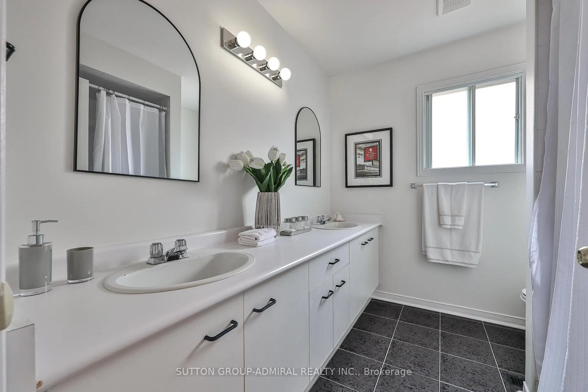Photo 37 of 113 Redondo Drive, Vaughan, Beverley Glen — HOMEH