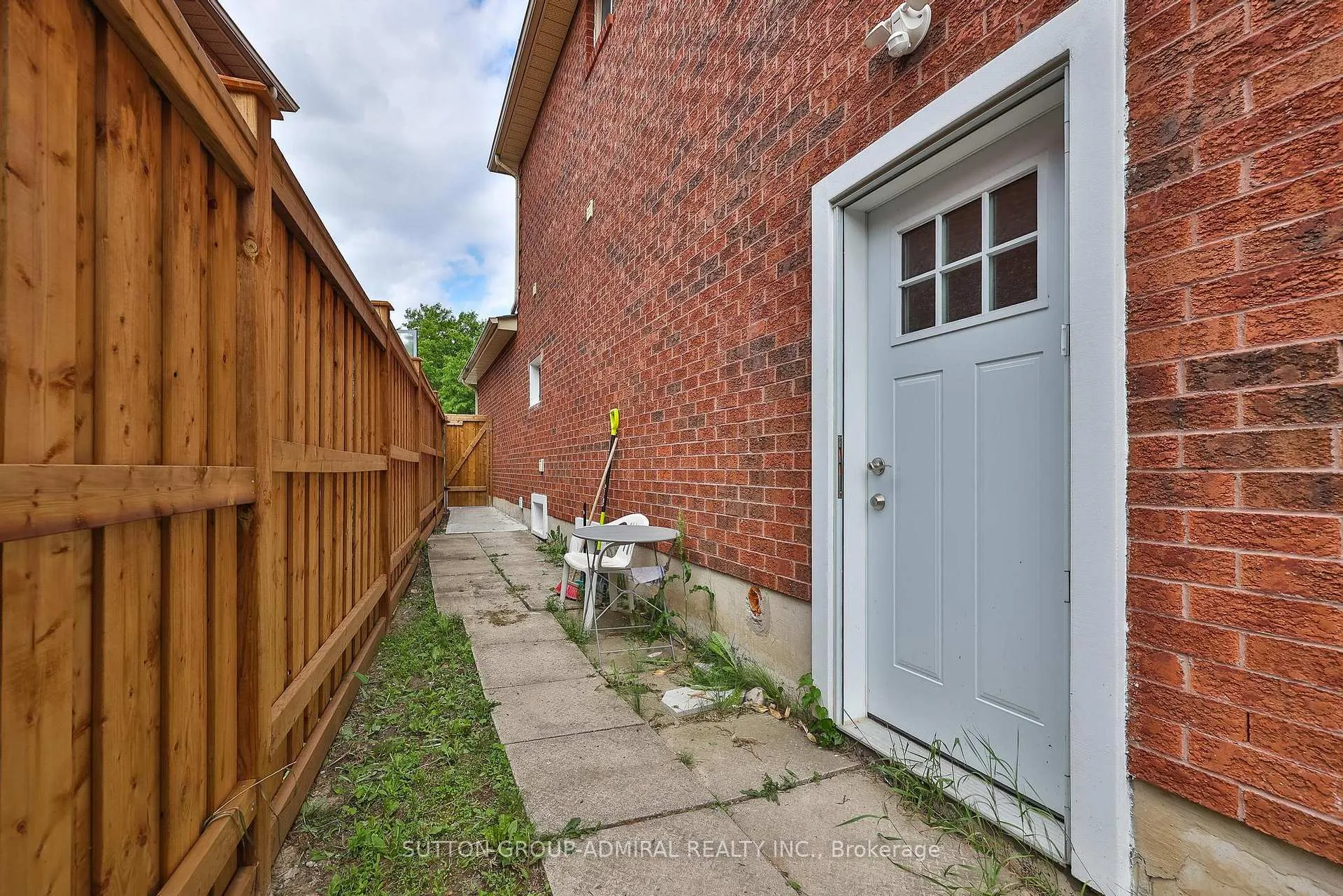 Photo 48 of 113 Redondo Drive, Vaughan, Beverley Glen — HOMEH