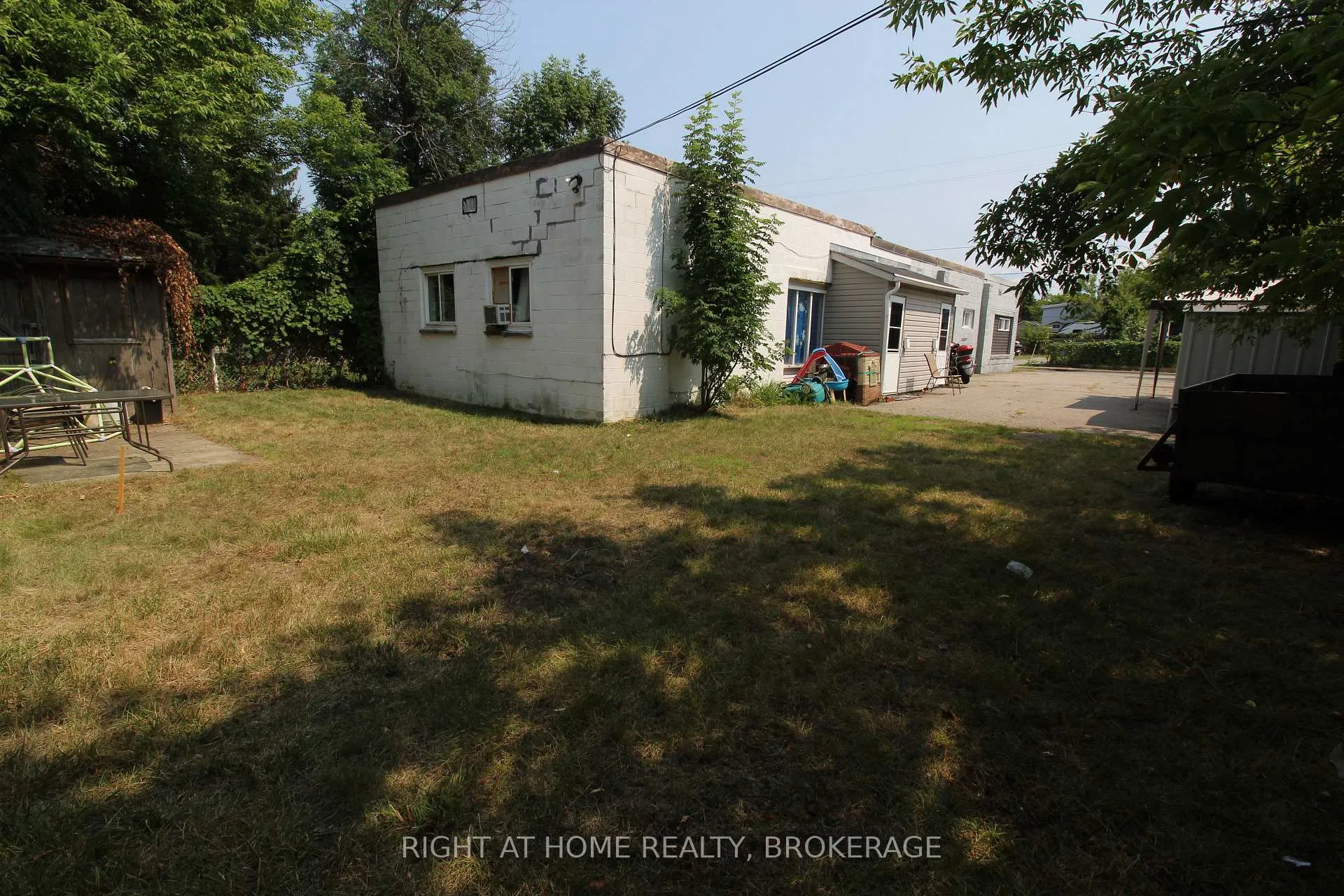 Photo 24 of 7 Beech Street, St. Catharines, Downtown — HOMEH