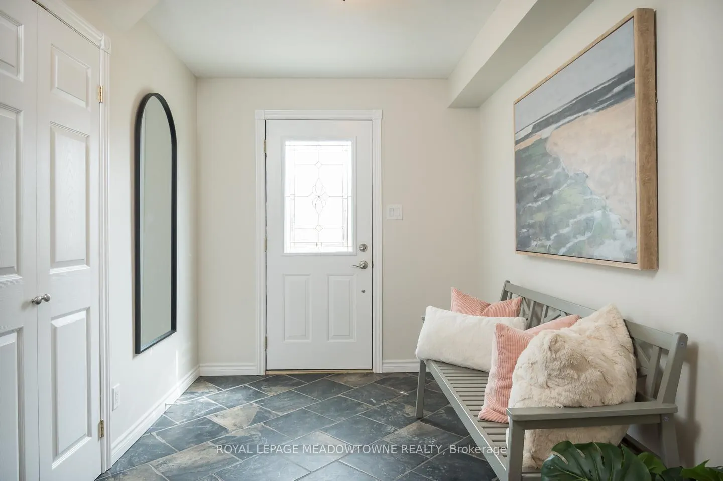 Photo 7 of Unit MAIN, 830 Merritt Drive, Milton, Timberlea — HOMEH