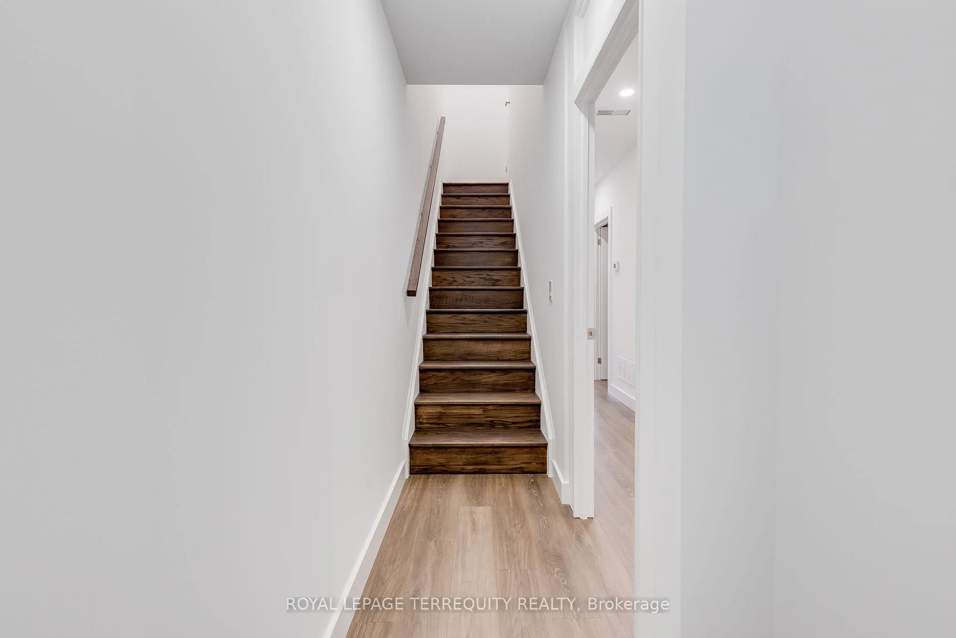 Photo 2 of Unit 2, 94 Earlscourt Avenue, Toronto, Corso Italia-Davenport — HOMEH