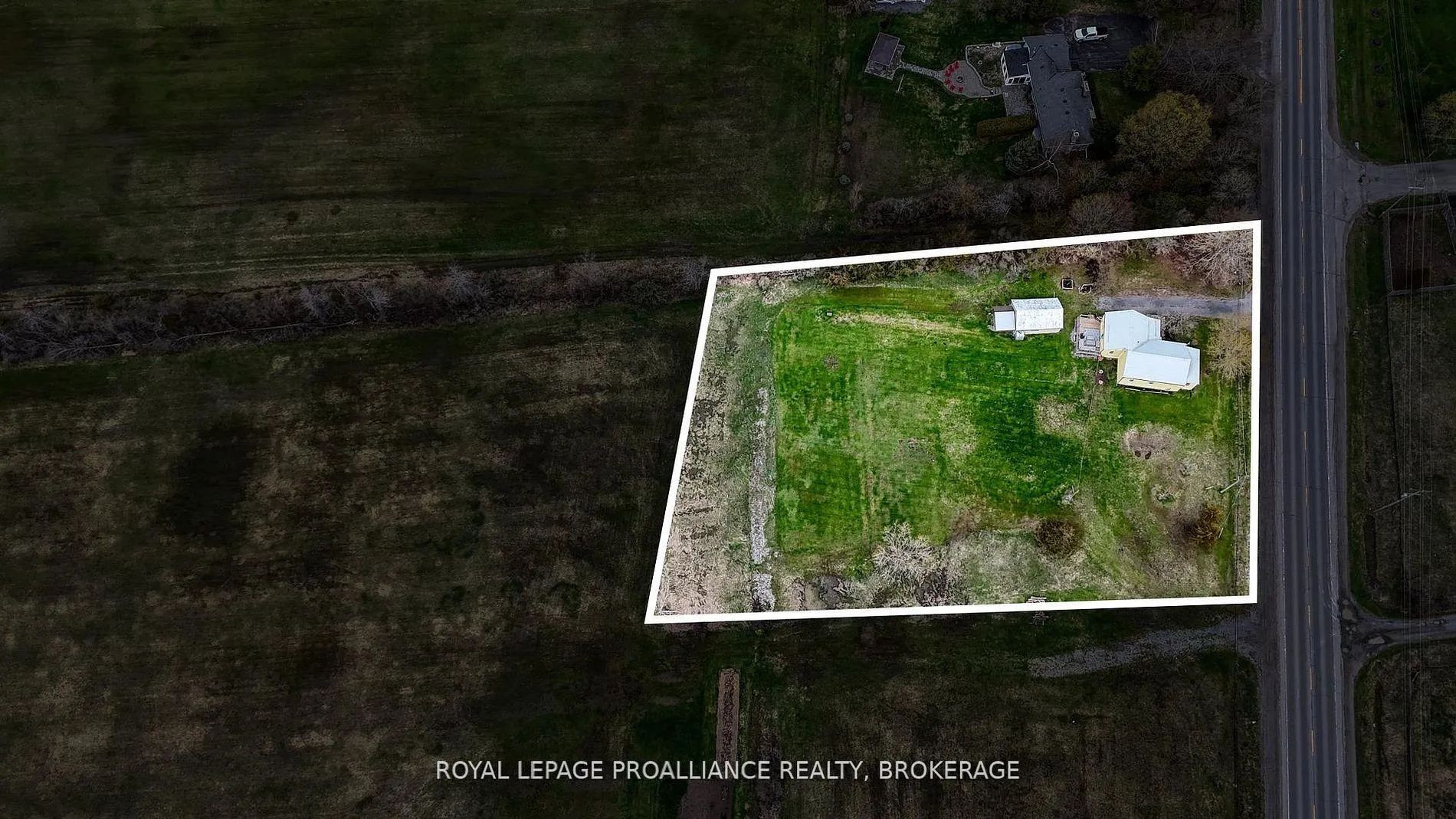 Photo 26 of 5790 County Road 2, Loyalist, Lennox and Addington - South — HOMEH