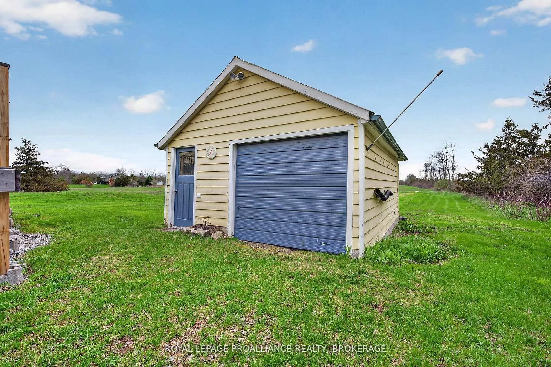 Photo 31 of 5790 County Road 2, Loyalist, Lennox and Addington - South — HOMEH
