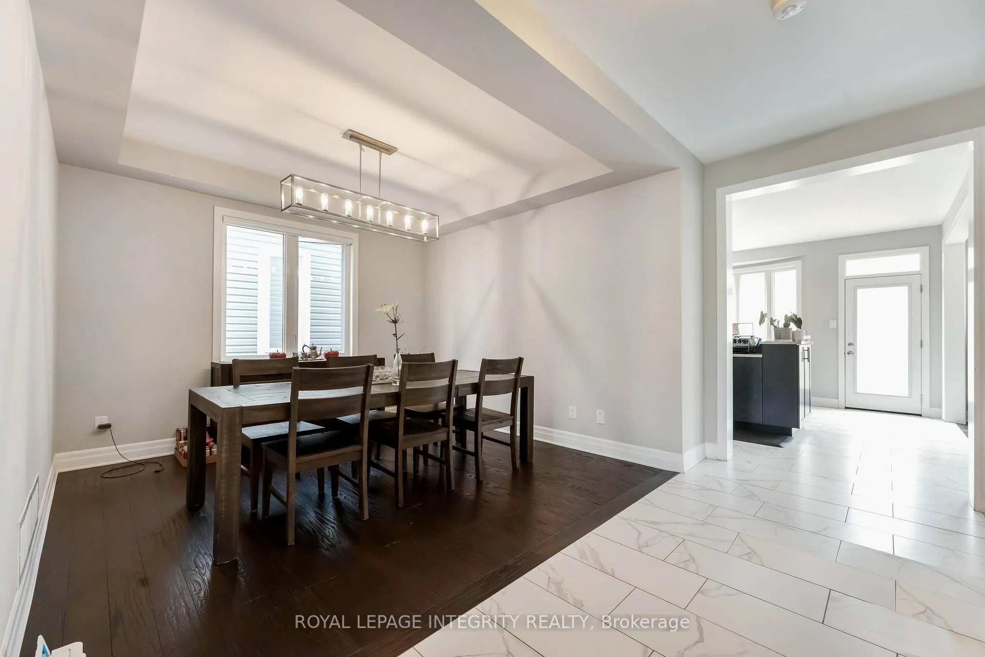 Photo 3 of 648 Pearl Dace Crescent, Ottawa, Barrhaven - Half Moon Bay — HOMEH